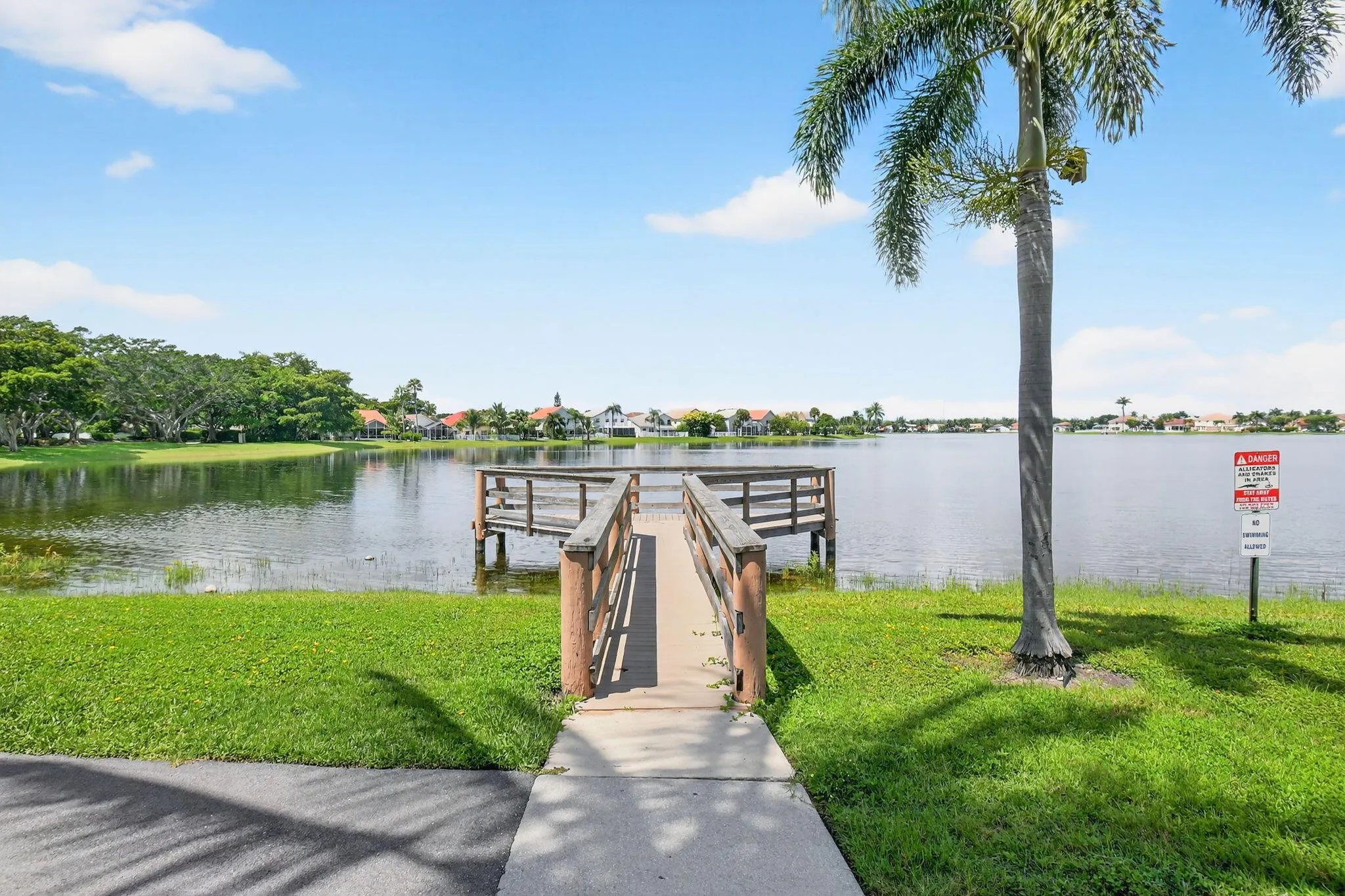 7823 SPRINGFIELD LAKE Drive