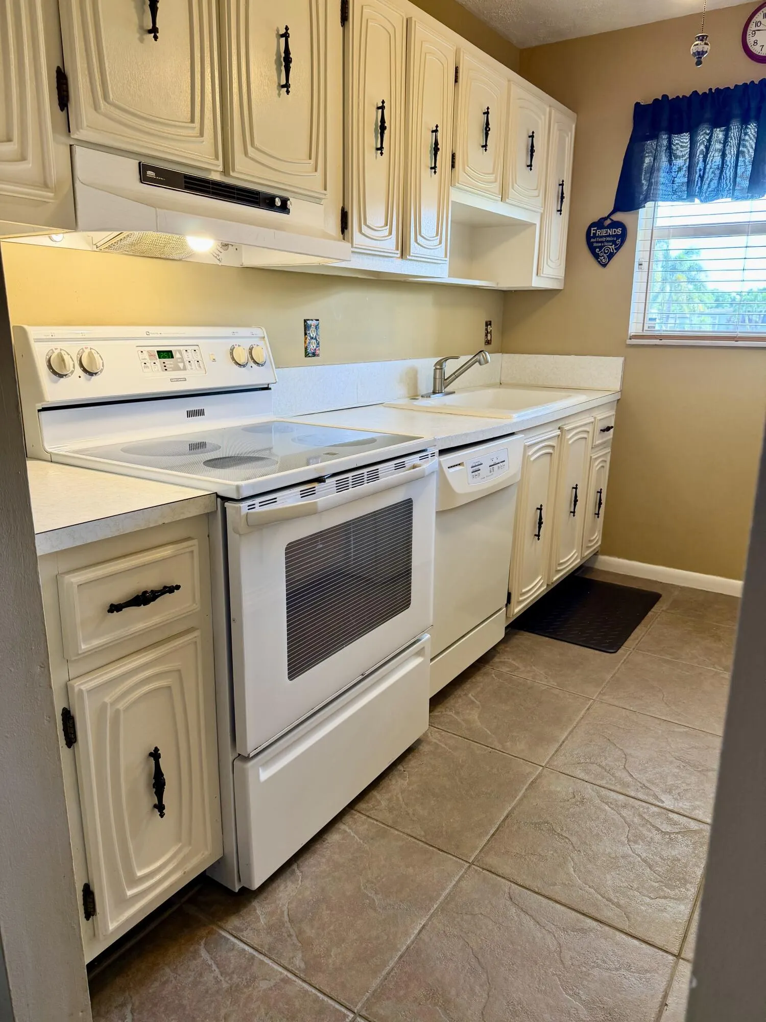 735 High Point Boulevard N #D