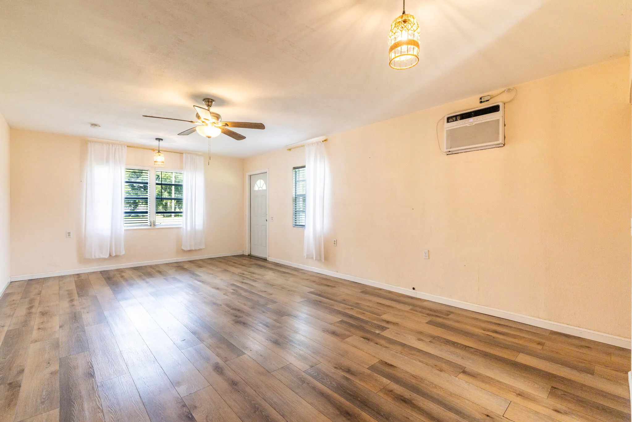125 TUT N LUE Road