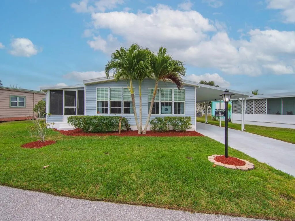 395 NE Jade Circle