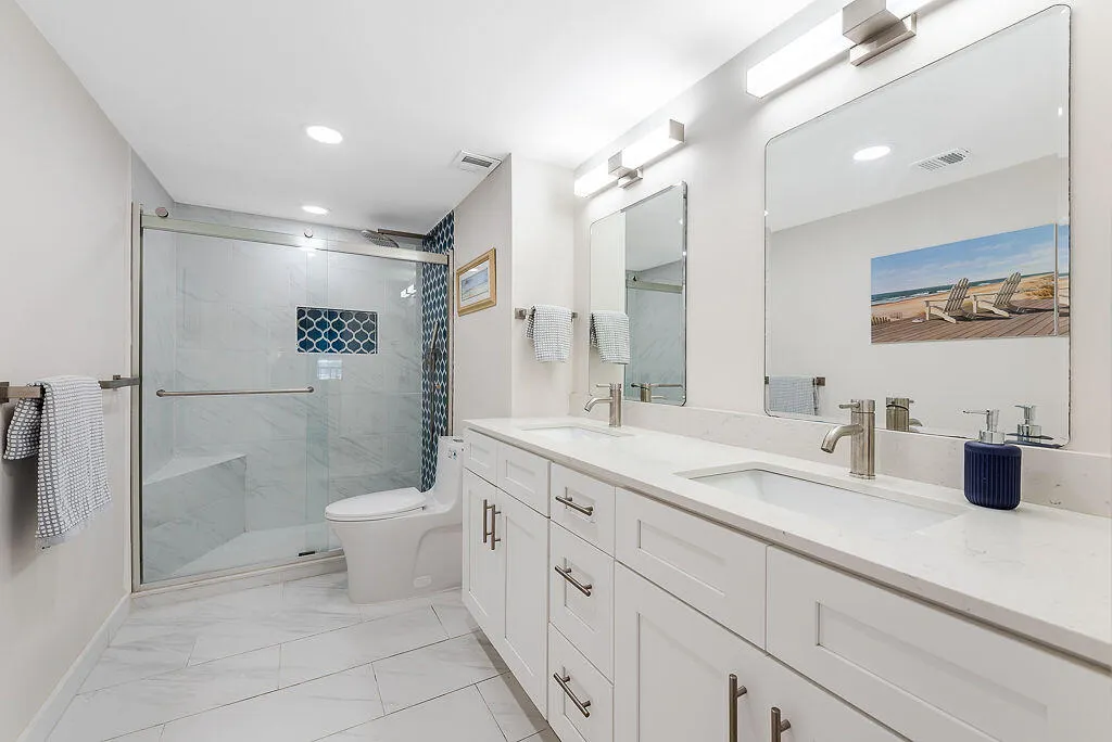 985 SE 19th Avenue #203