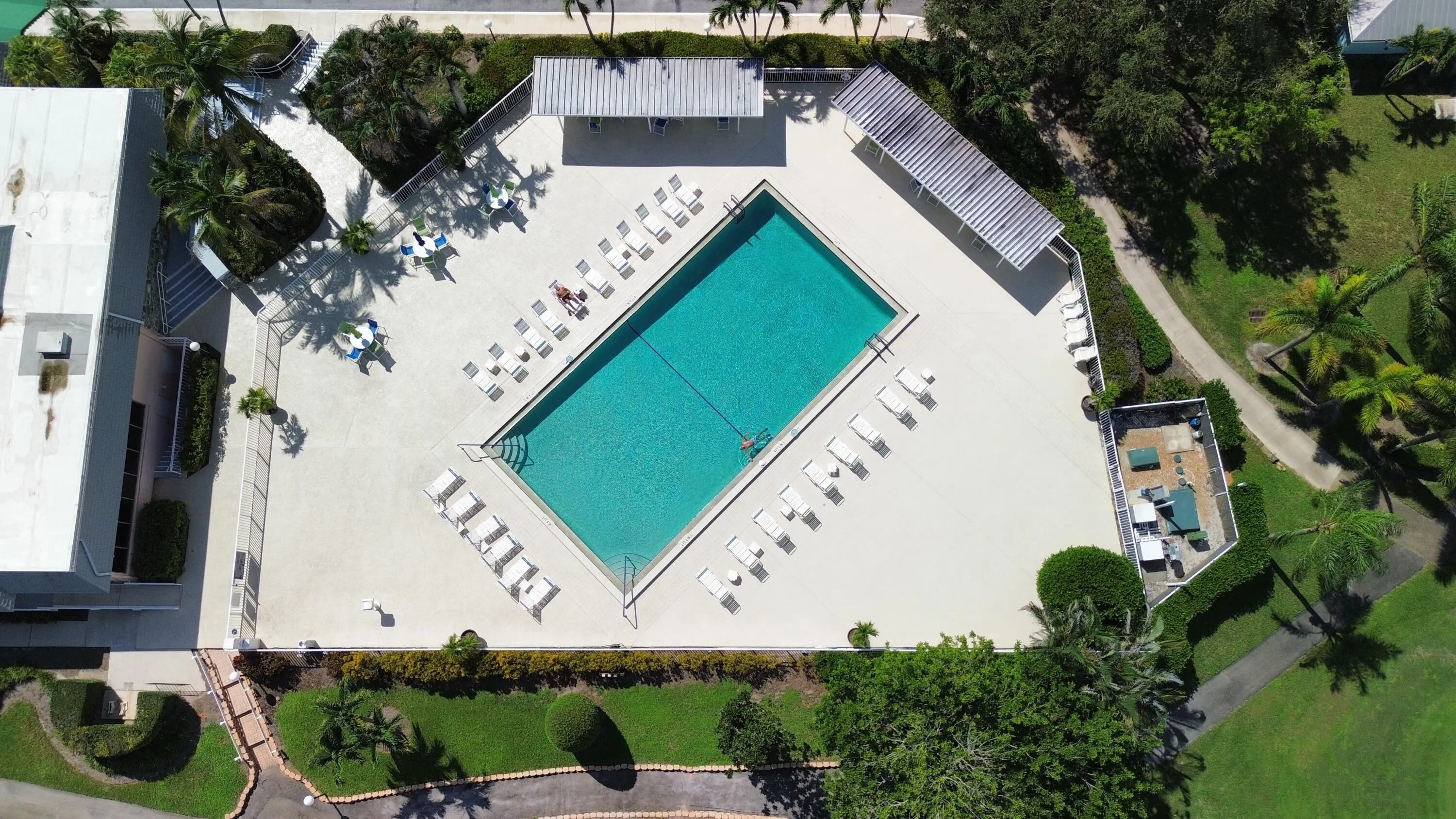 18081 SE COUNTRY CLUB Drive #21-207