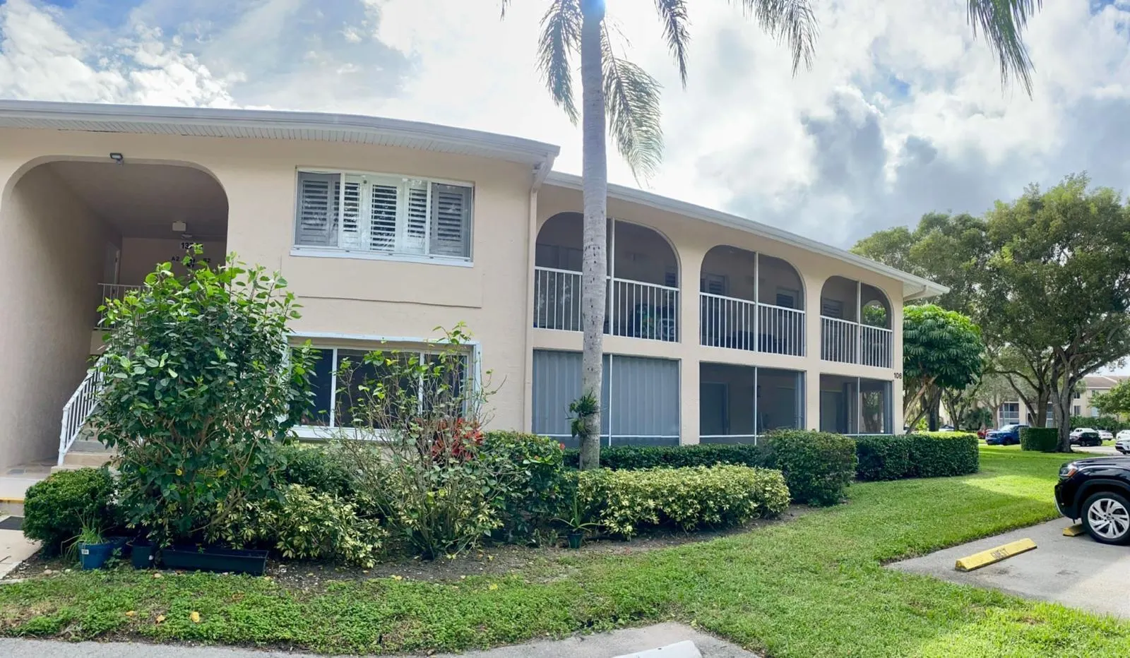 13770 ONEIDA Drive #B2