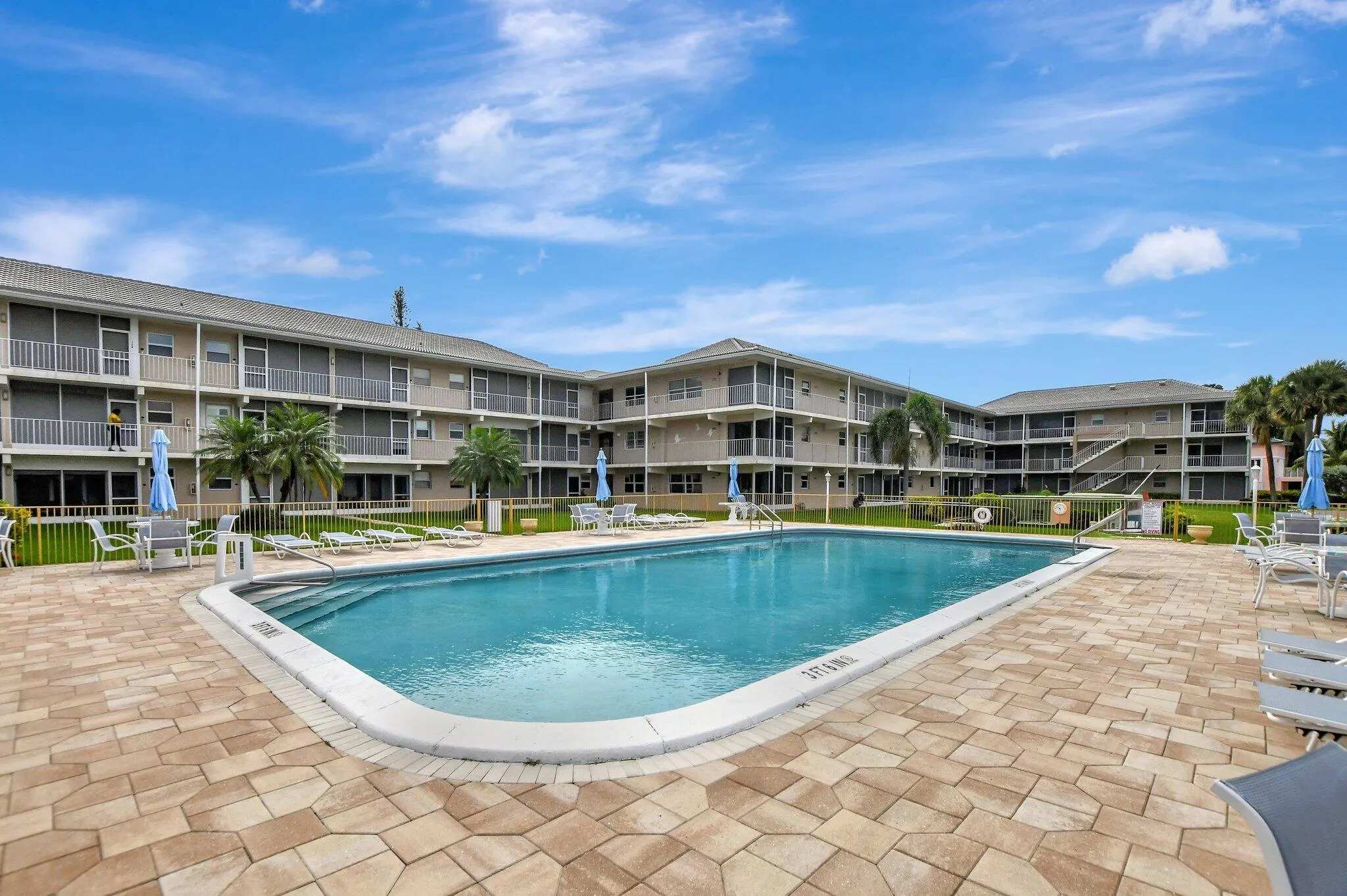 745 SE 19TH Avenue #124