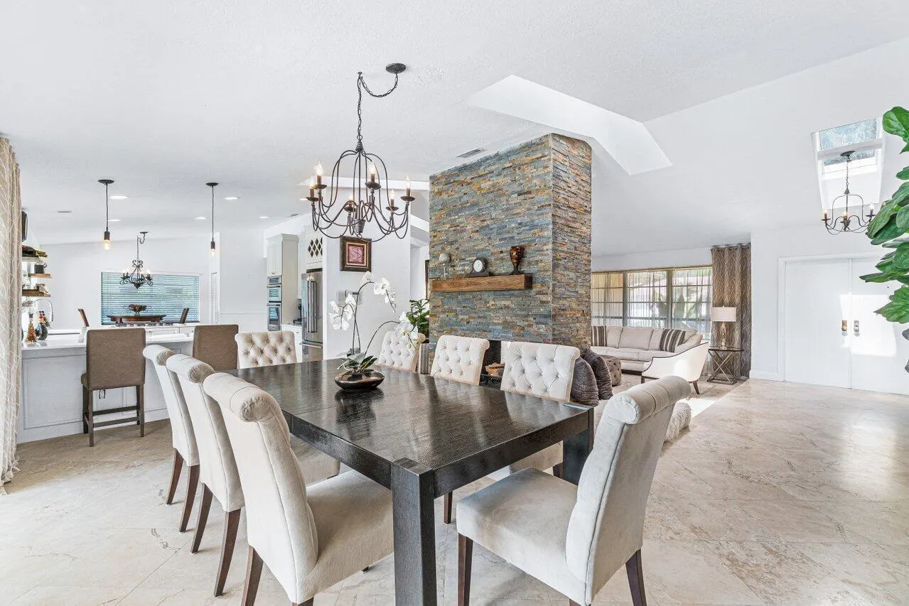 2276 NW 36th Street