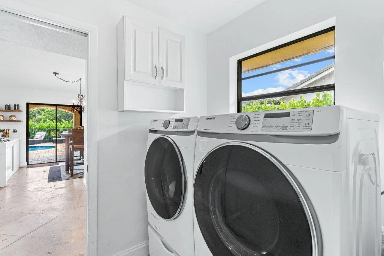2276 NW 36th Street