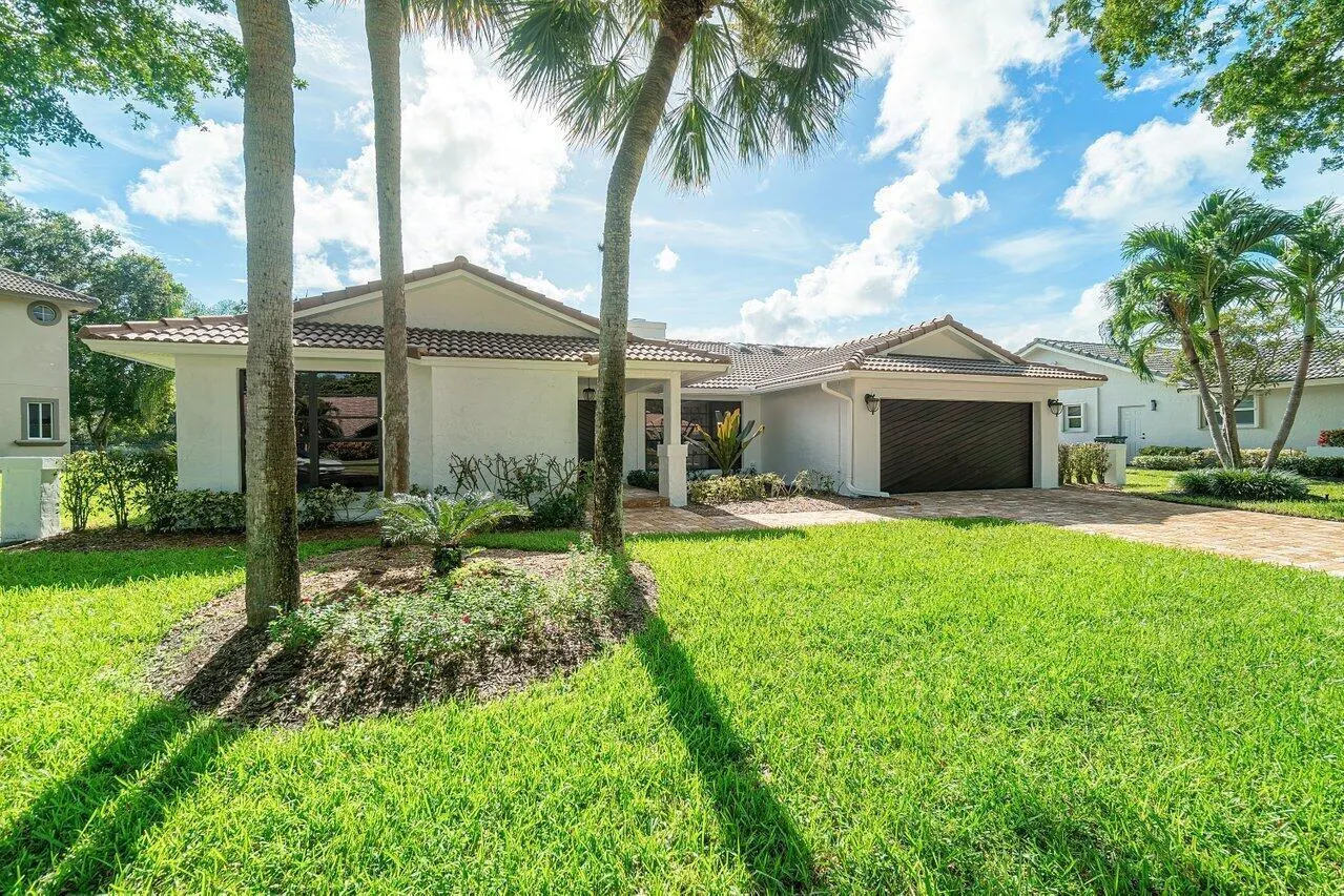 2276 NW 36th Street