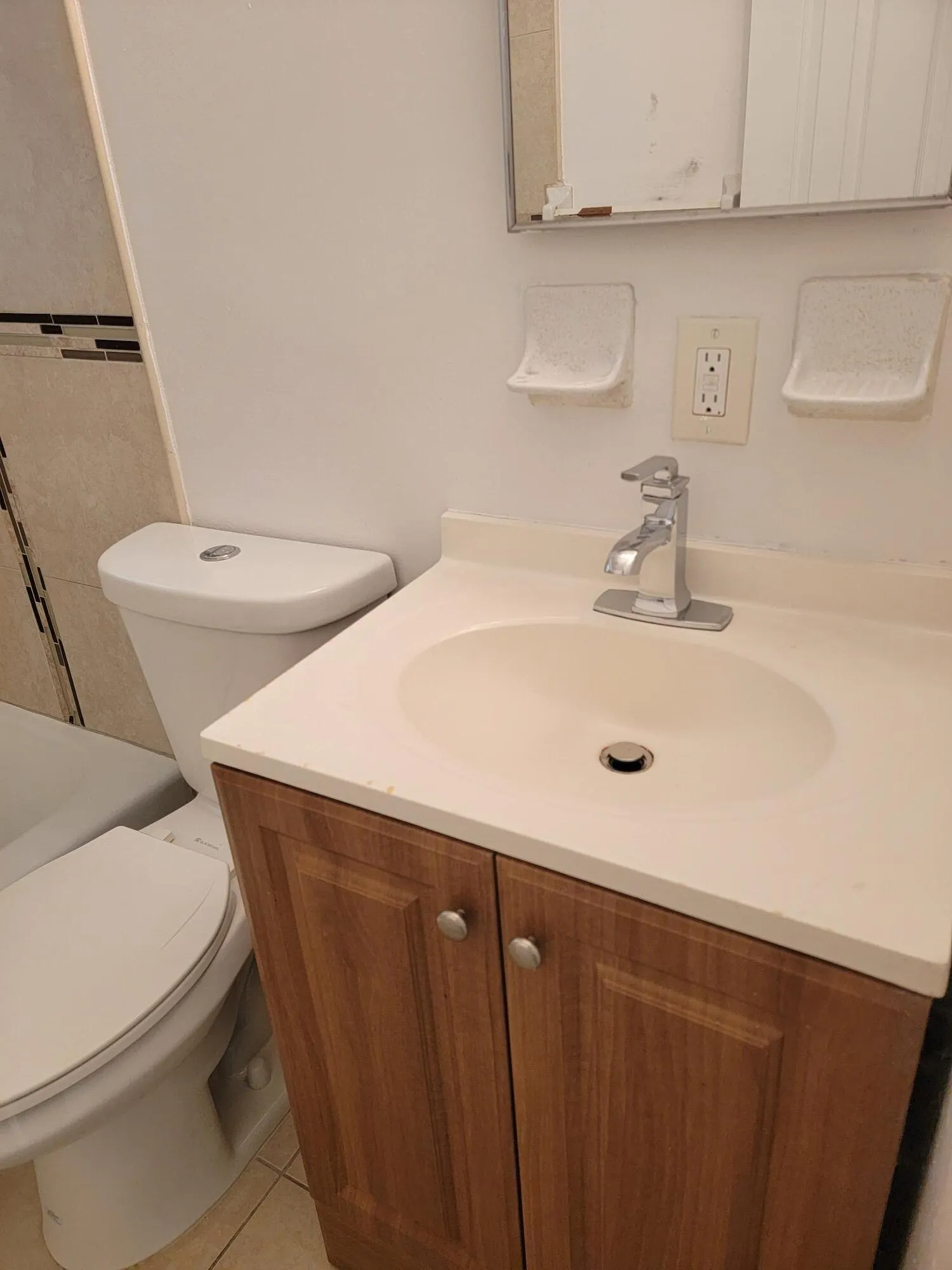1775 Highland Avenue #4