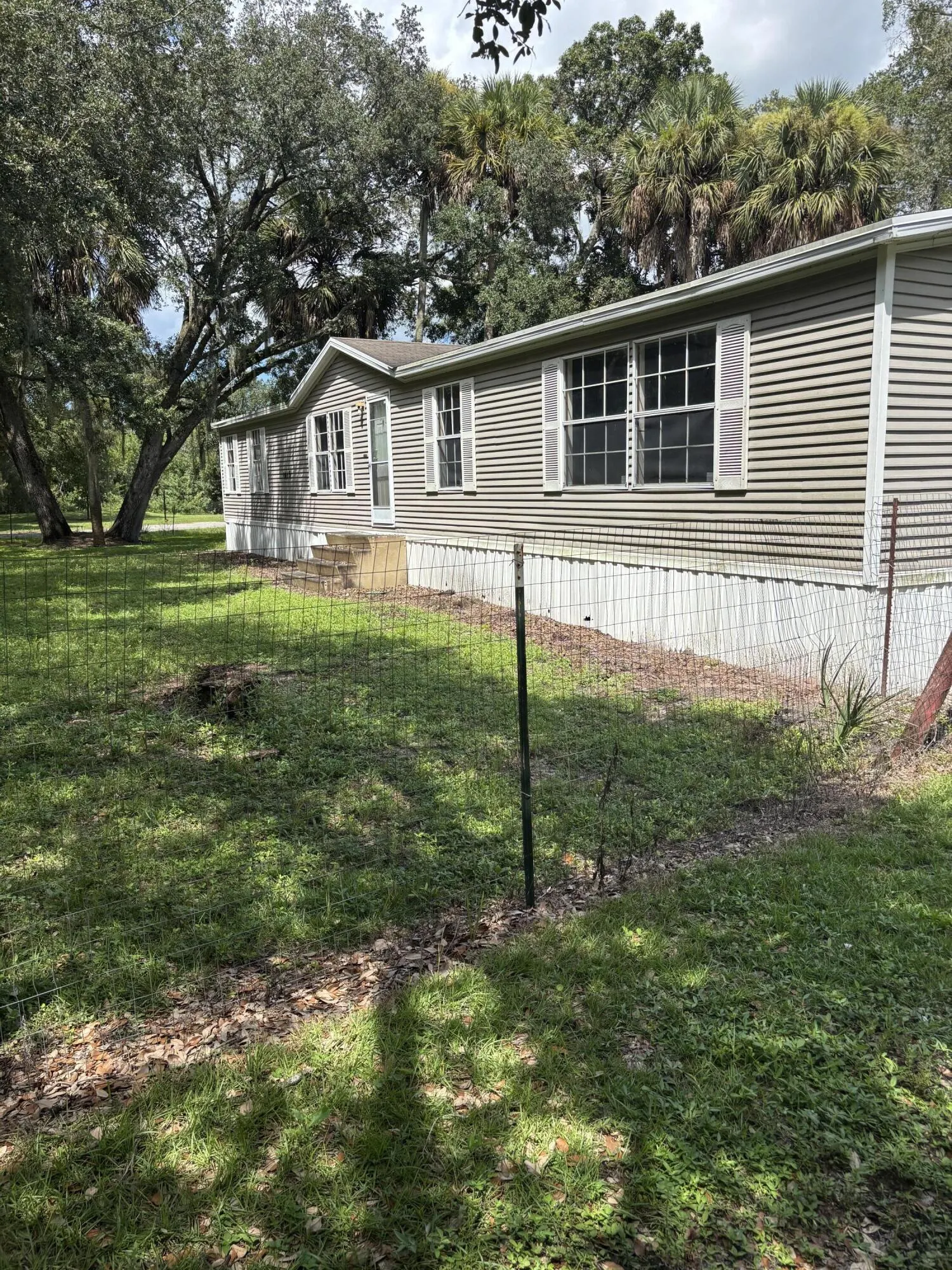 1415 Forest Lane