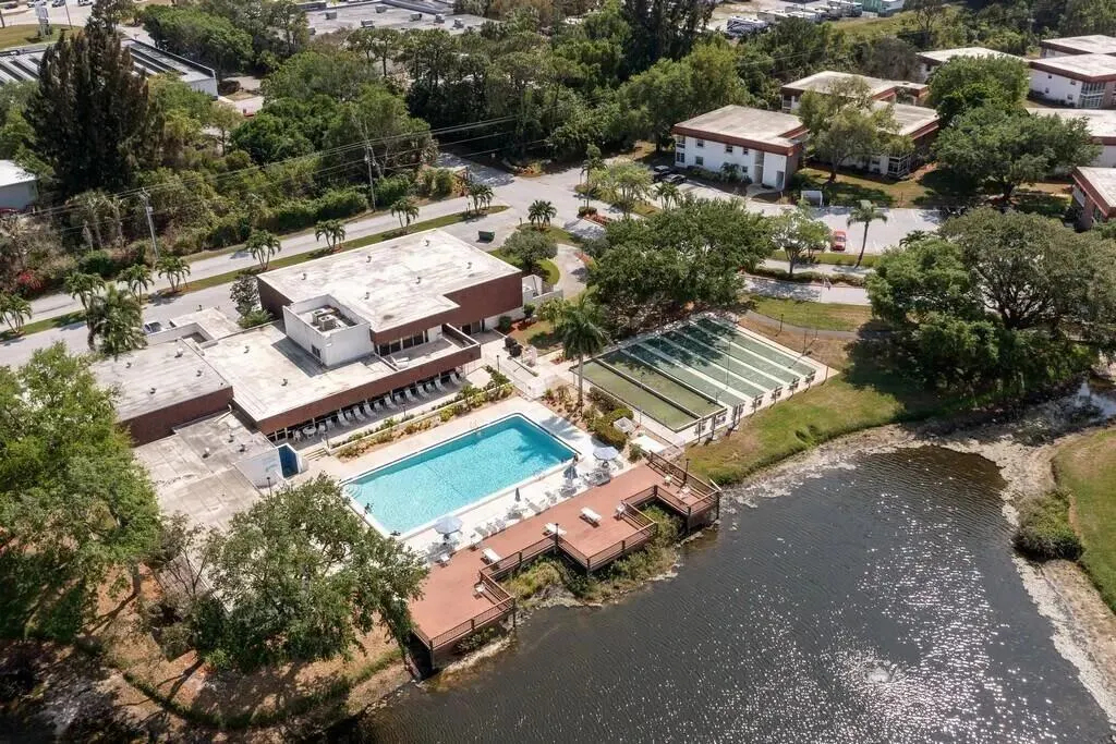 1225 NW 21st Street NW #Fl 1505