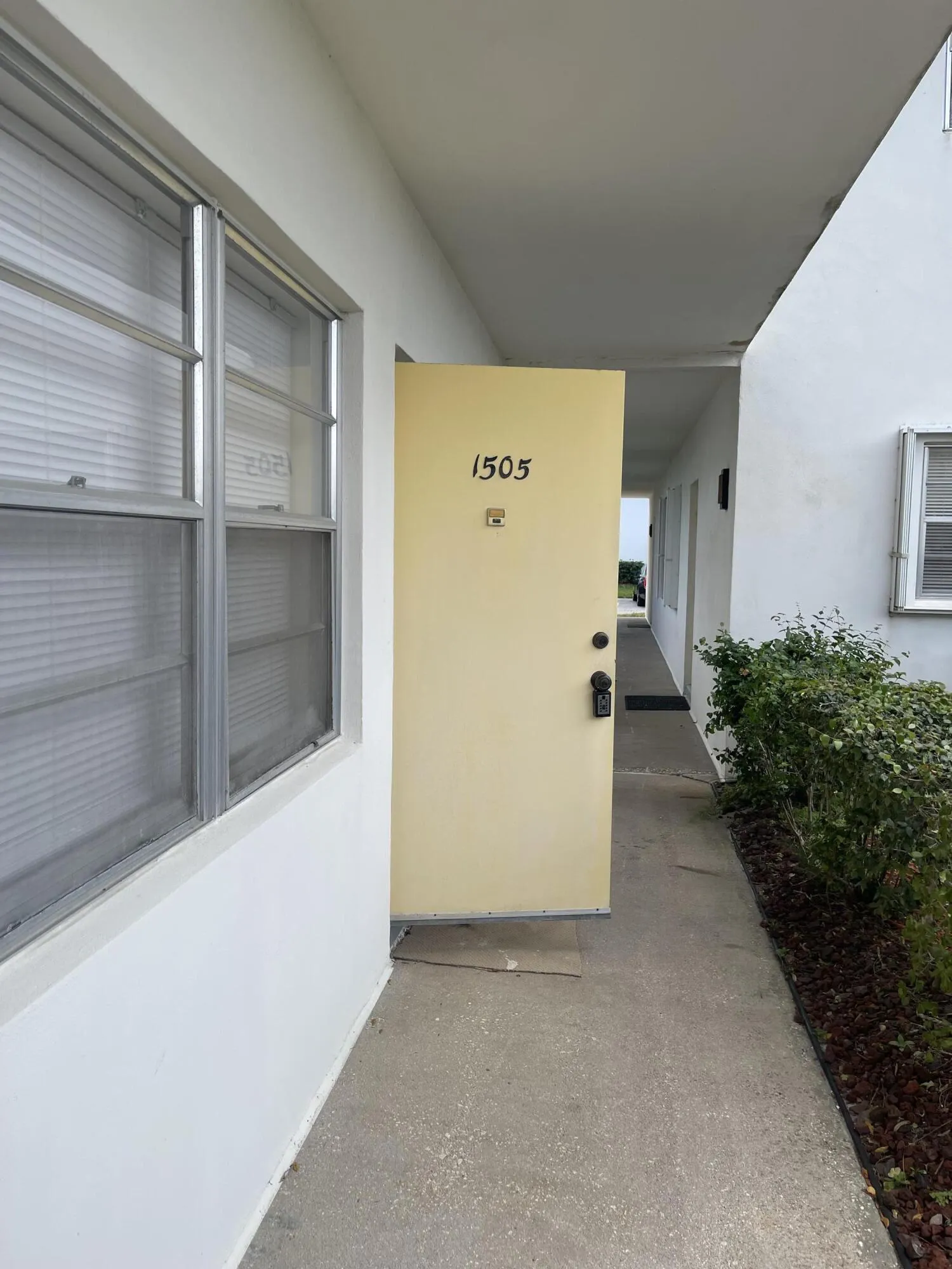 1225 NW 21st Street NW #Fl 1505