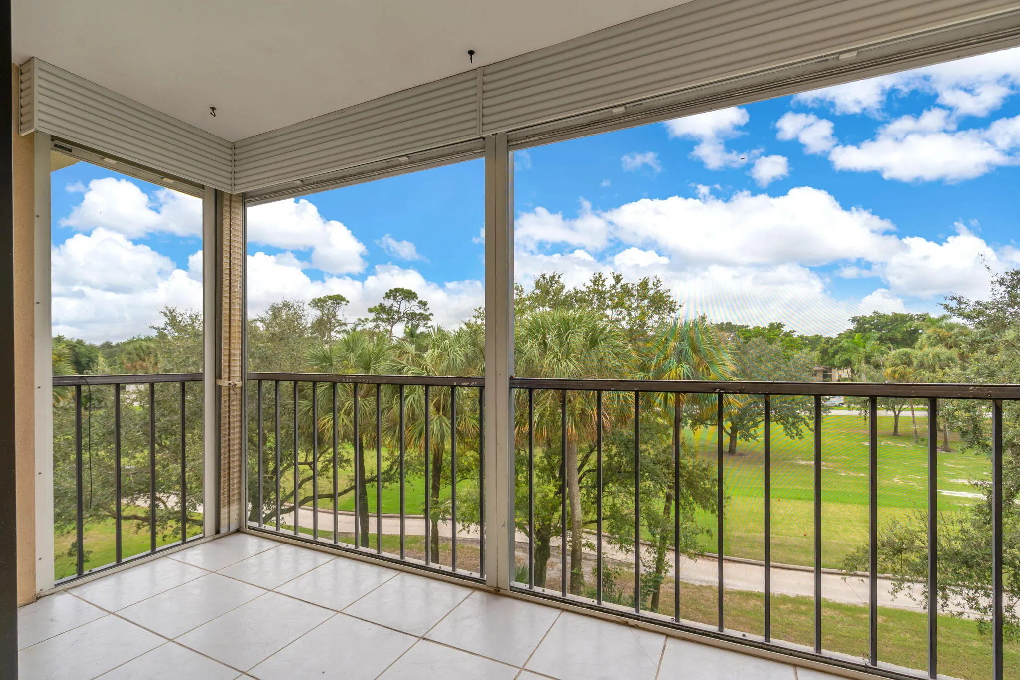2440 DEER CREEK COUNTRY CLUB Boulevard #405-C