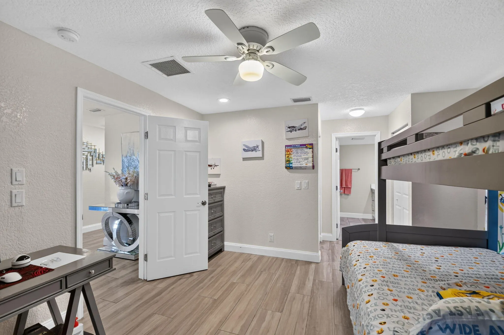 7099 PINE MANOR Drive