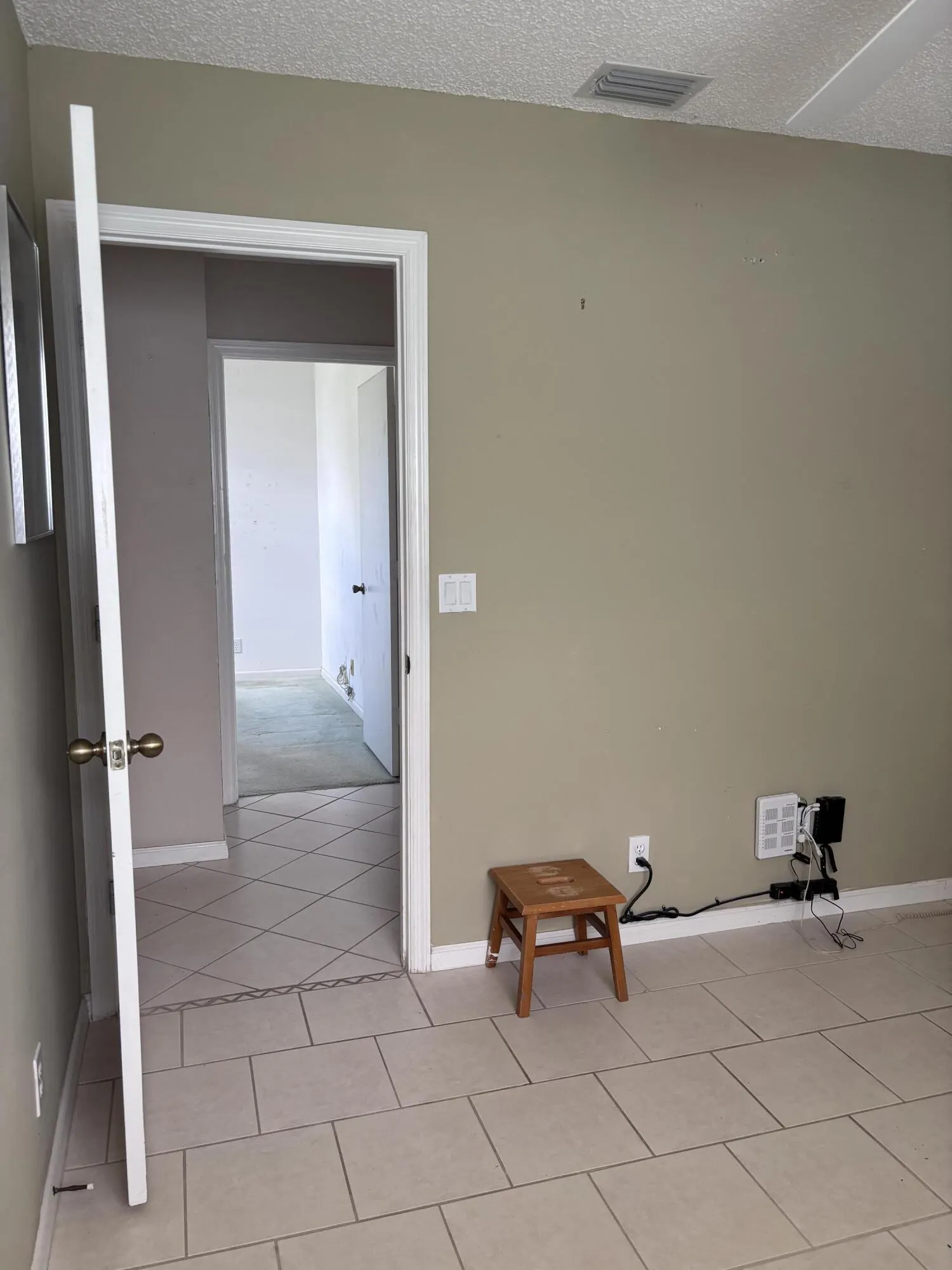 7636 MANSFIELD HOLLOW Road