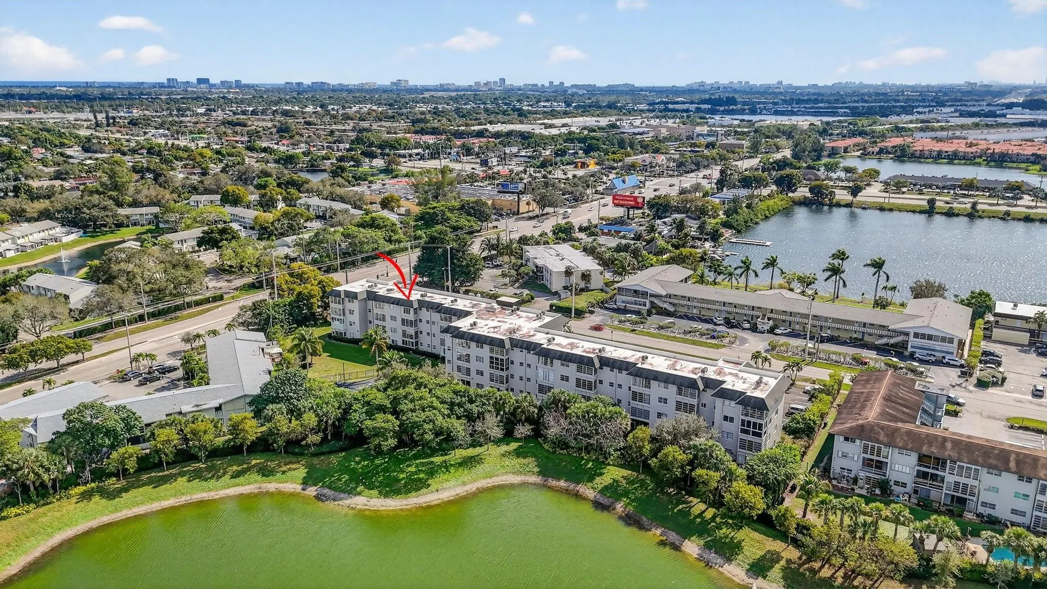 941 CRYSTAL LAKE Drive #311