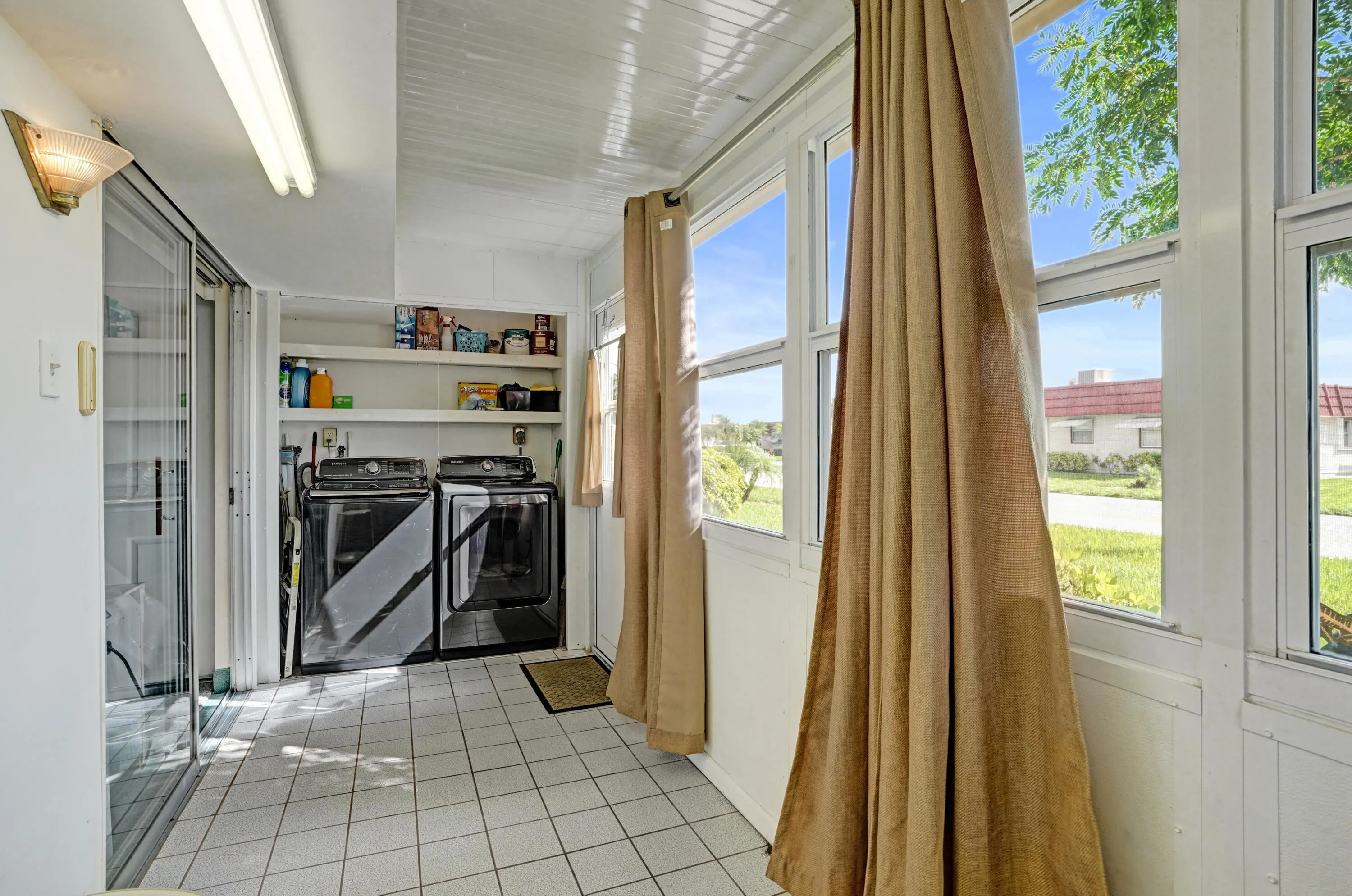 338 SEVILLE O