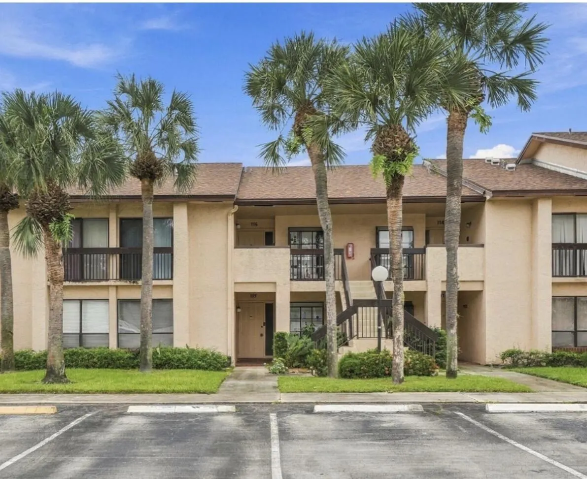 2363 SW 15TH Street #83
