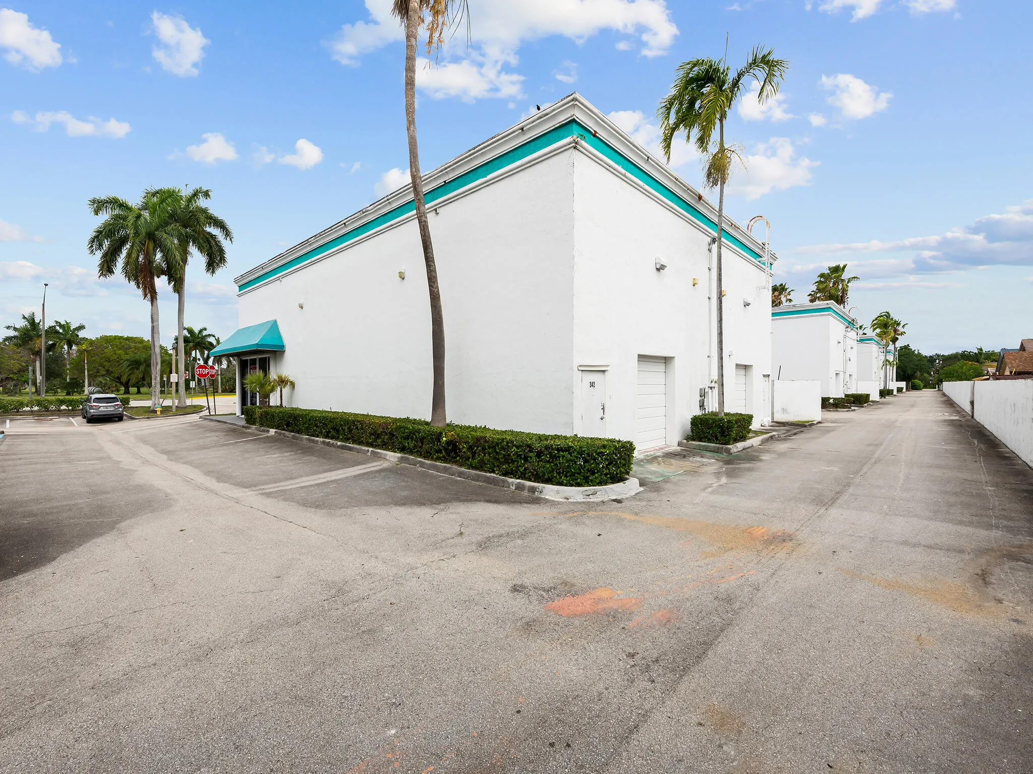 336 S POWERLINE Road #336 & 342