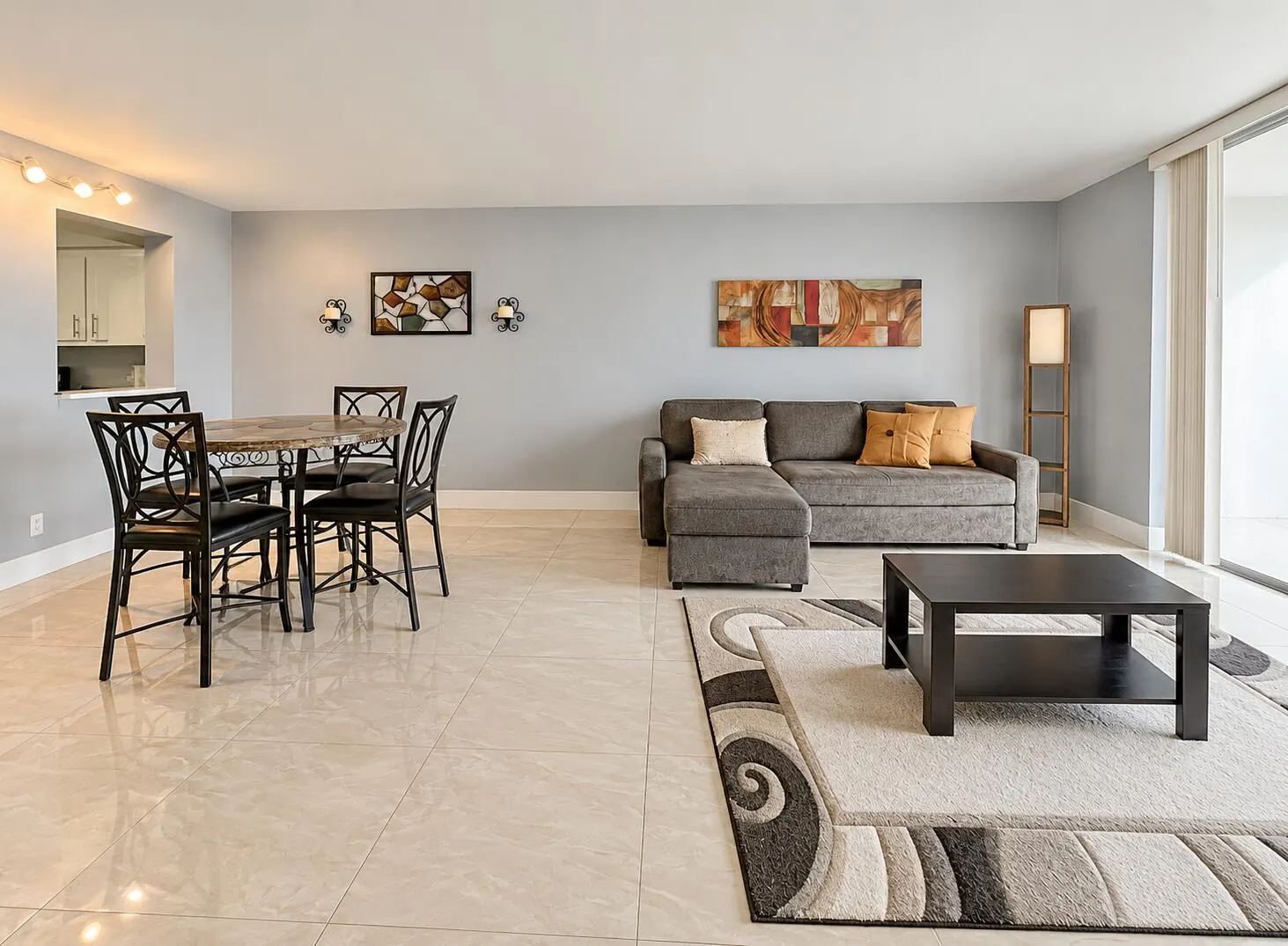 4570 NW 18TH Avenue #404