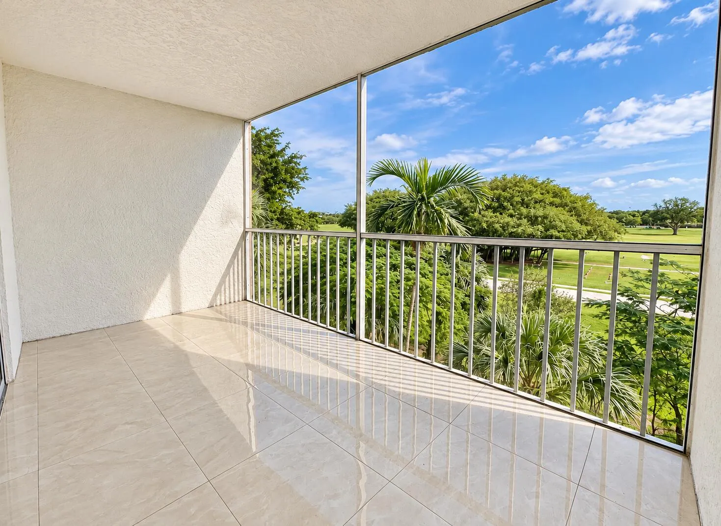 4570 NW 18TH Avenue #404