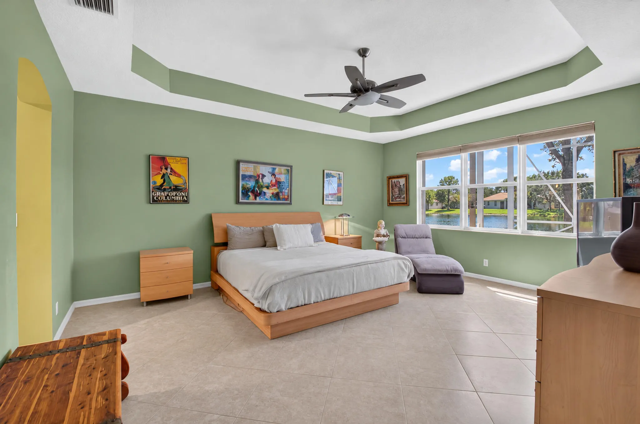 8066 Rossini Way