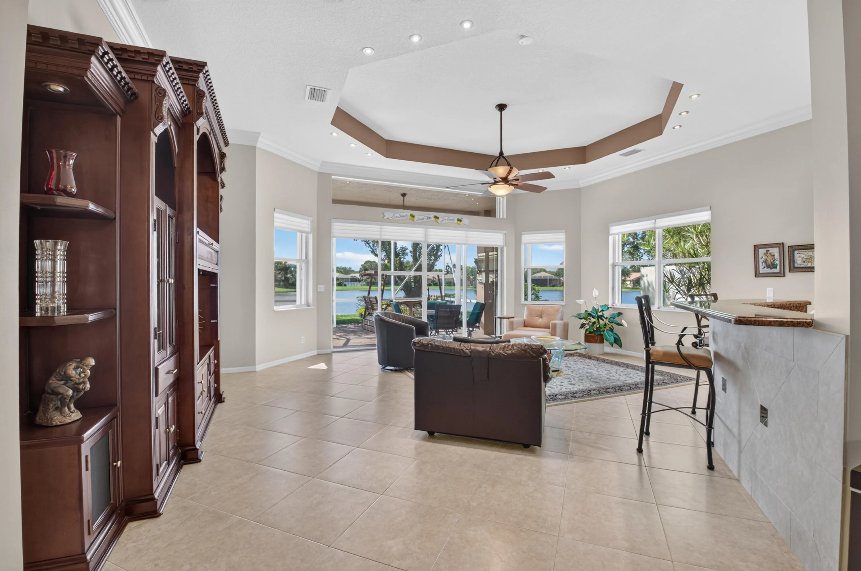 8066 Rossini Way