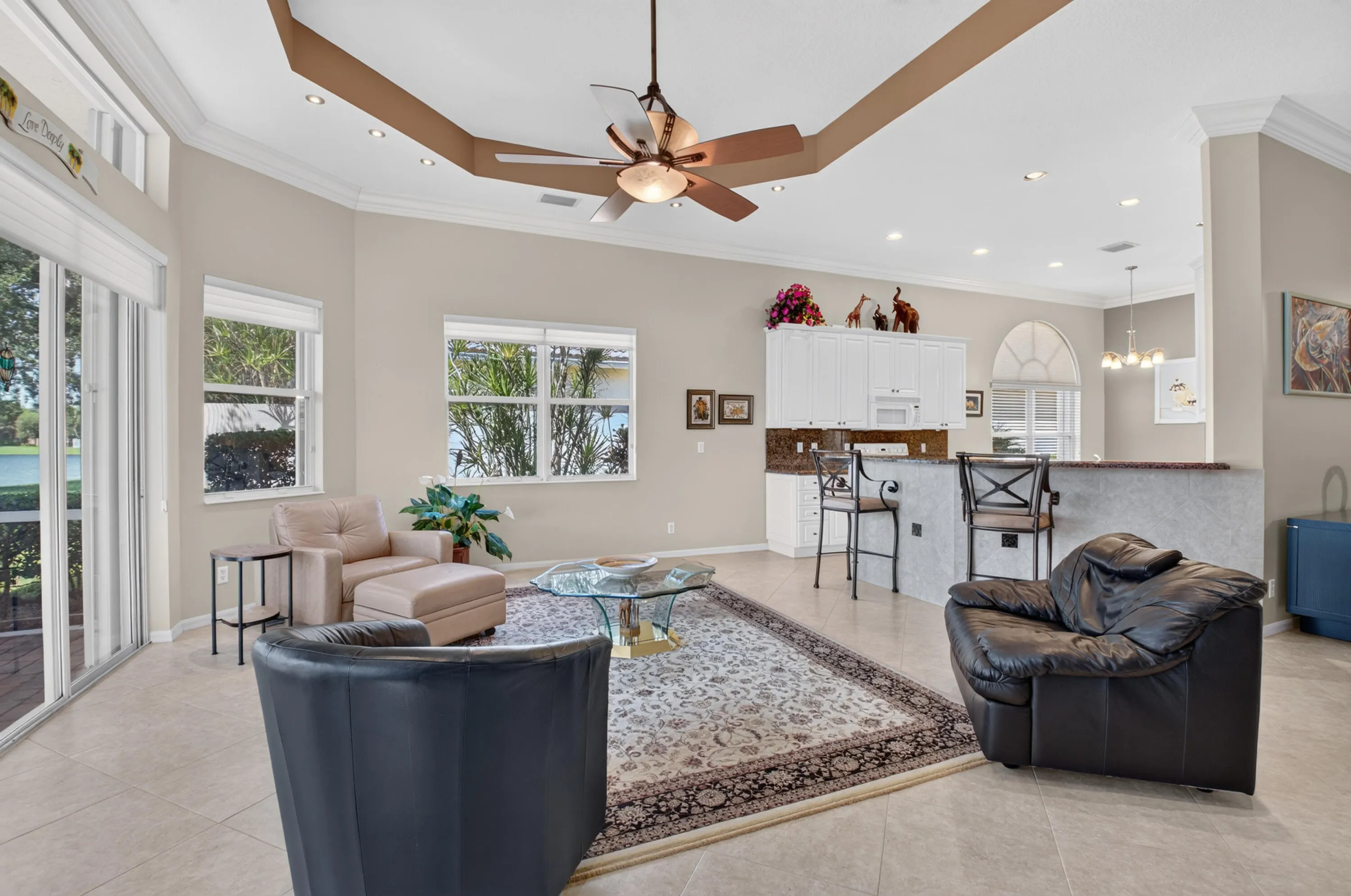 8066 Rossini Way