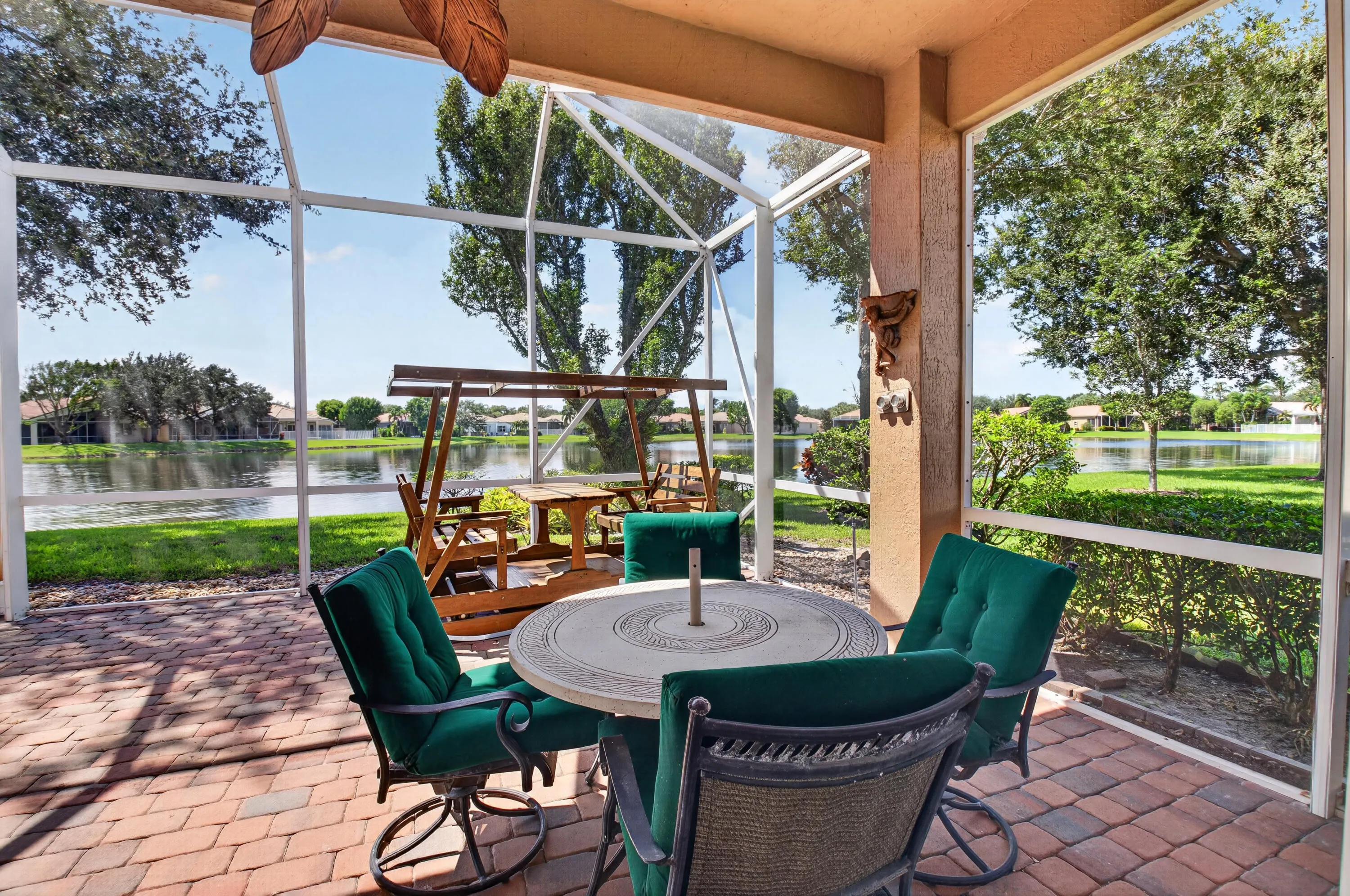 8066 Rossini Way