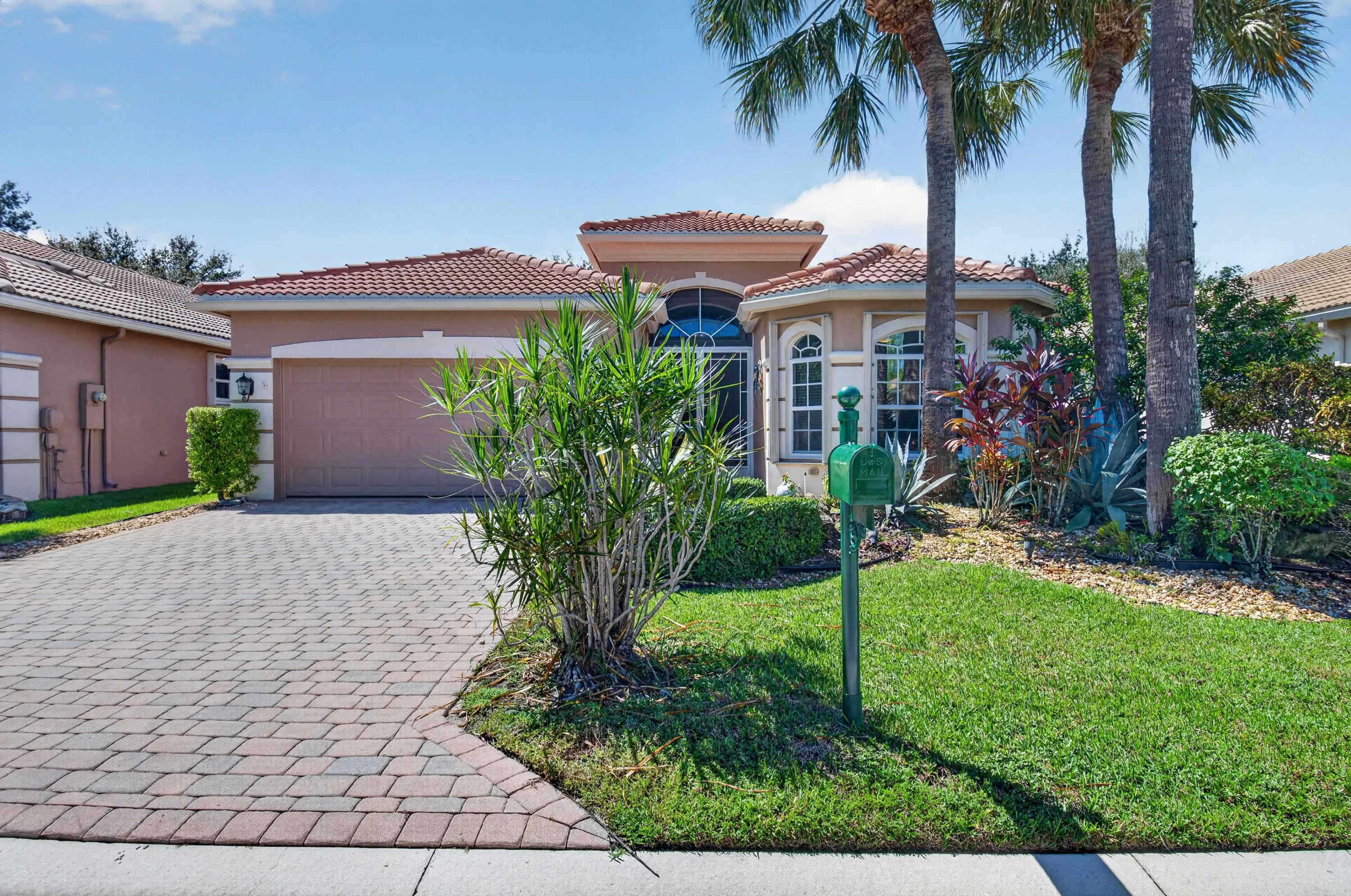 8066 Rossini Way