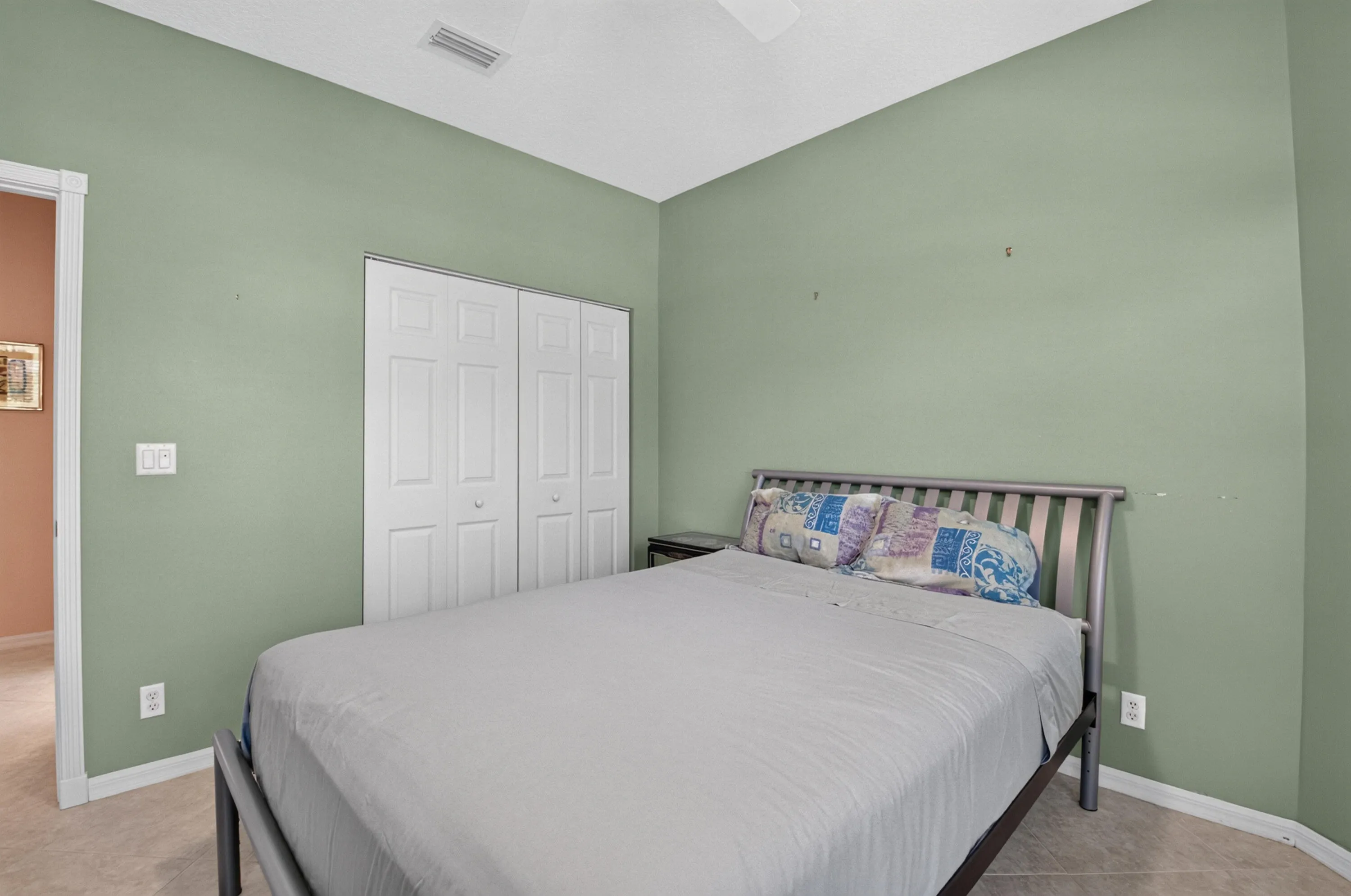 8066 Rossini Way