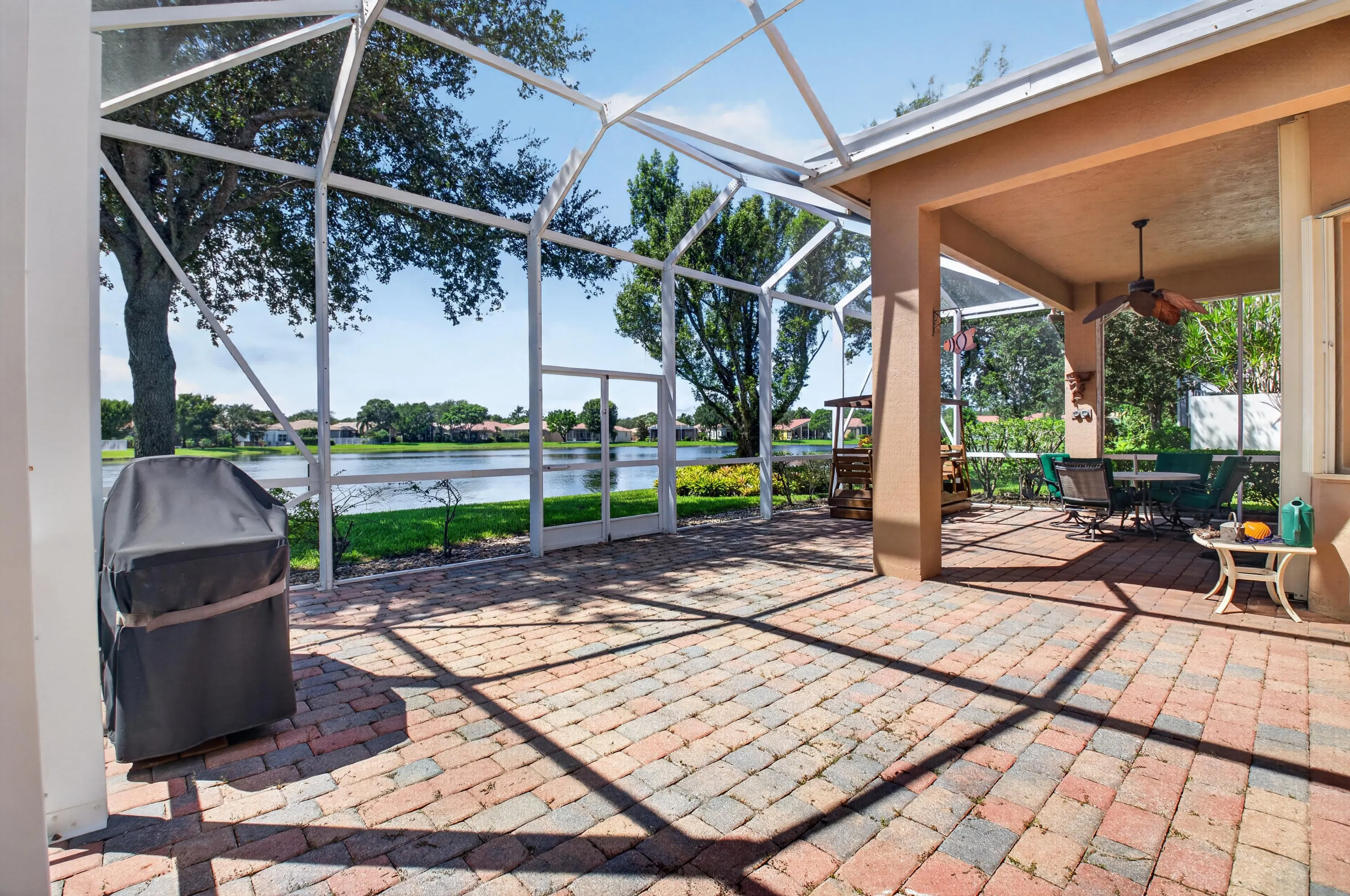 8066 Rossini Way