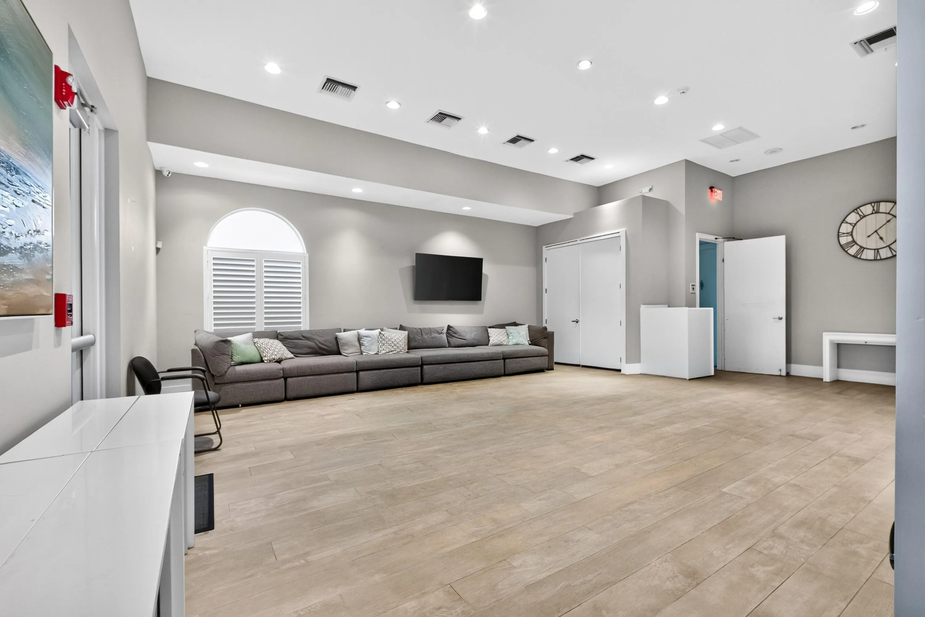 11246 Mainsail Court