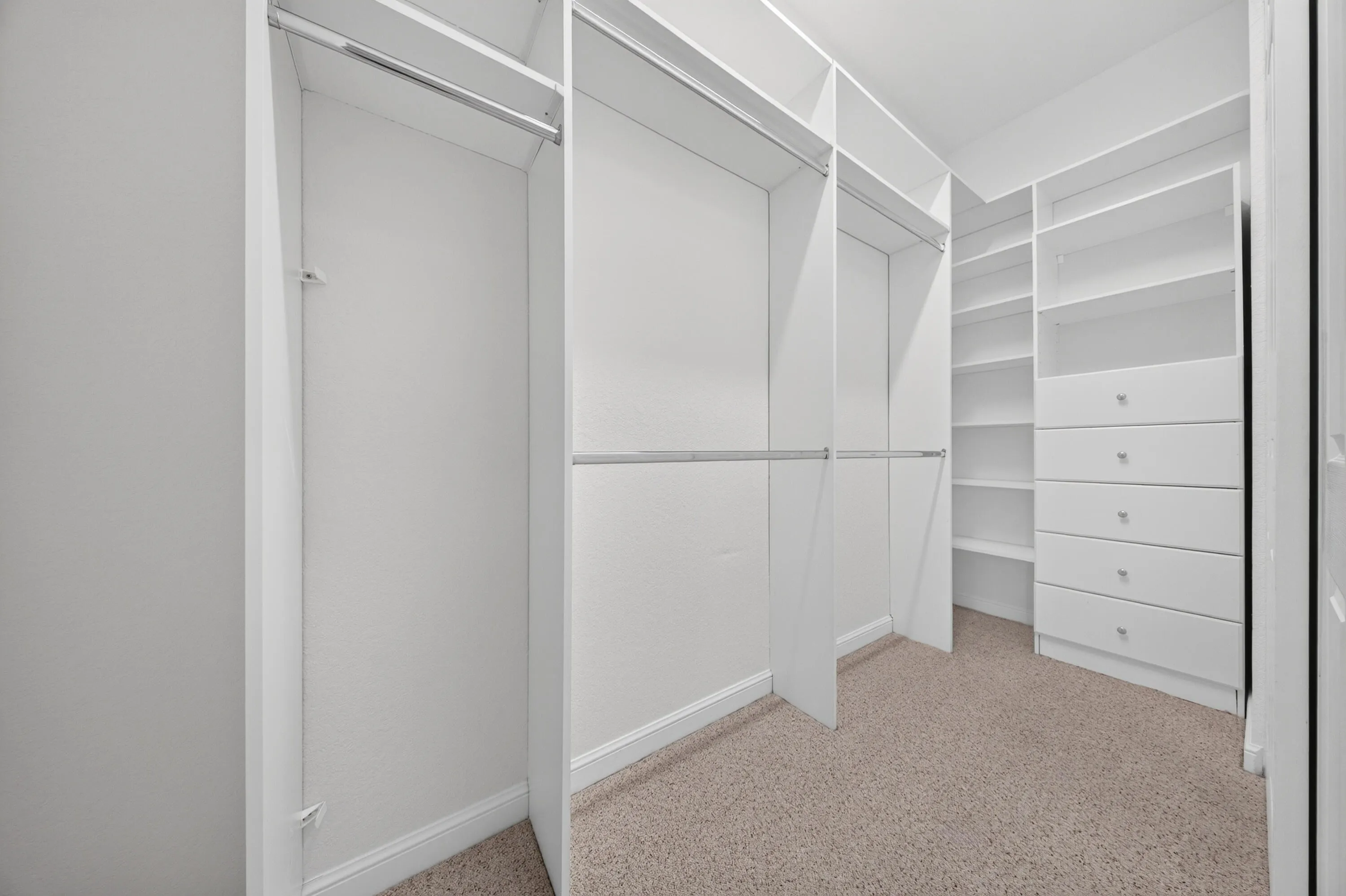 11246 Mainsail Court