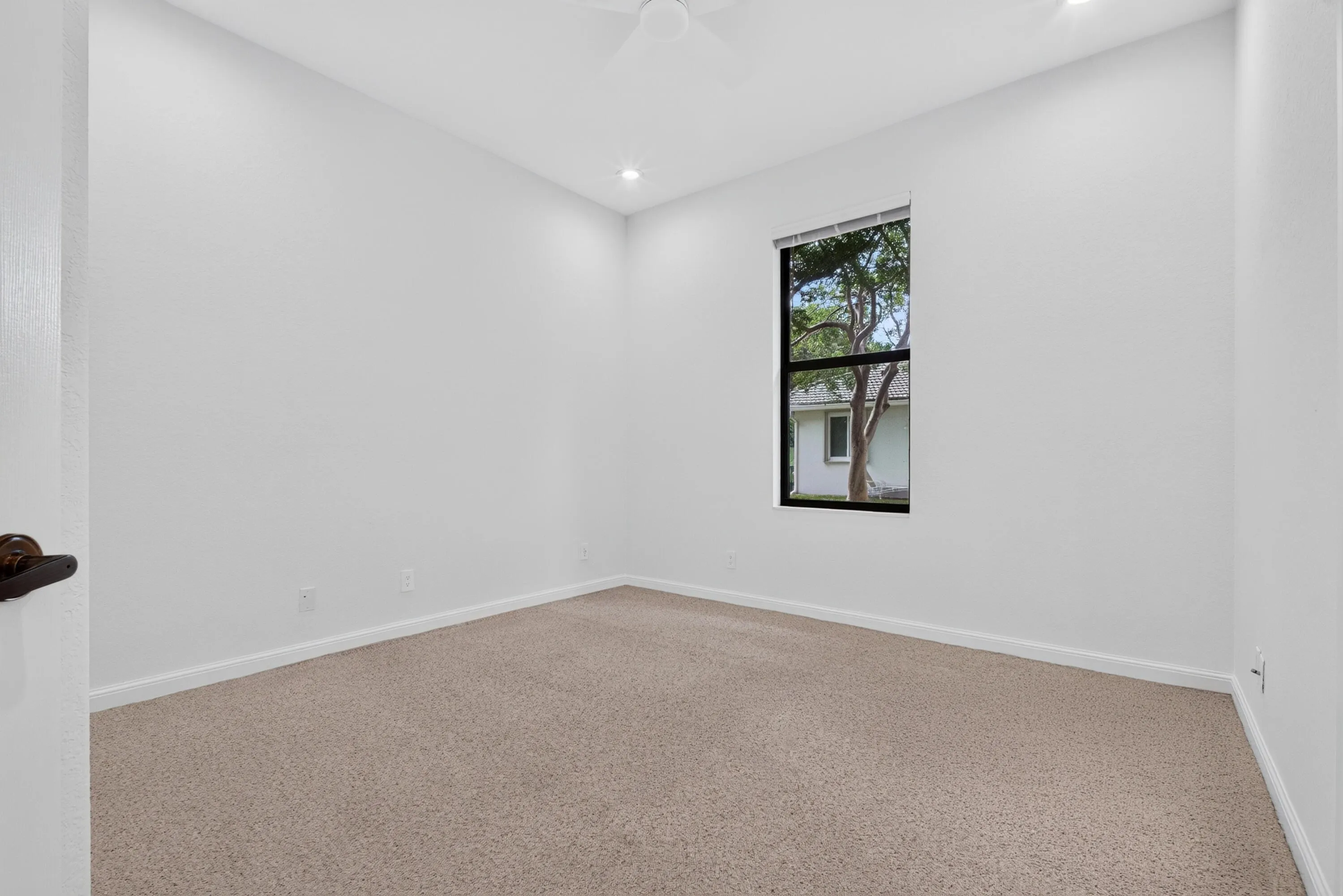 11246 Mainsail Court