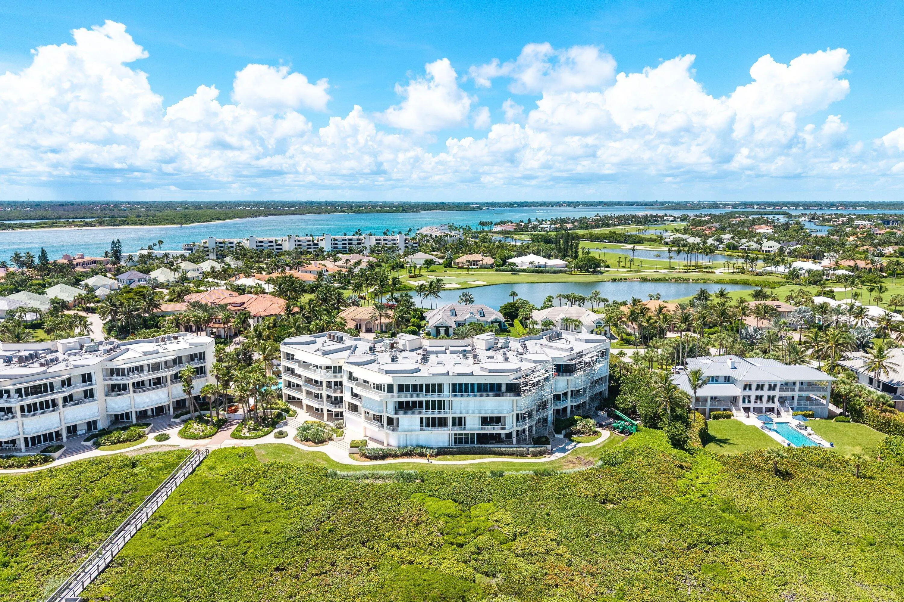 2920 SE DUNE Drive #230
