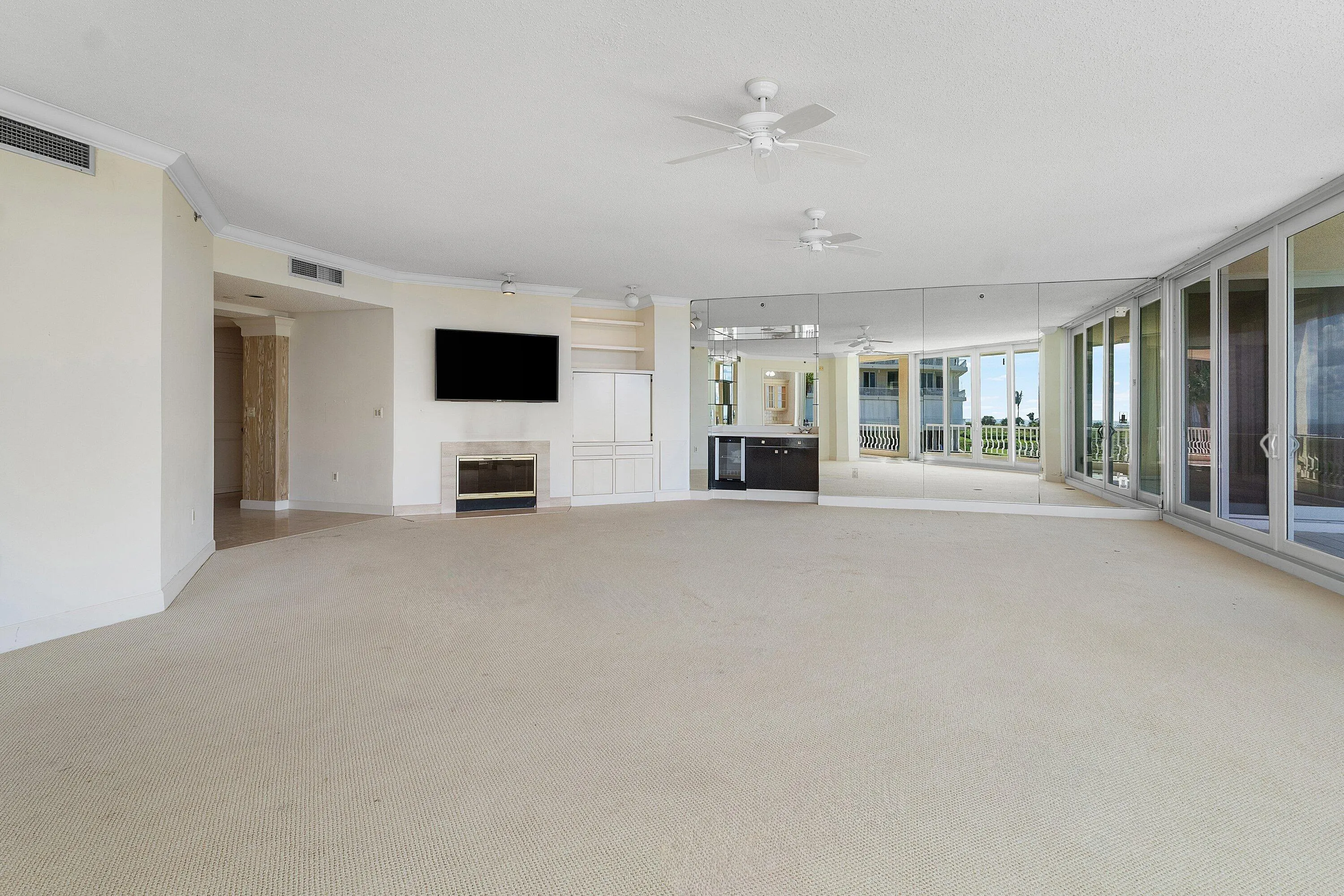 2920 SE DUNE Drive #230