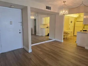 1428 SE 4TH Avenue #107
