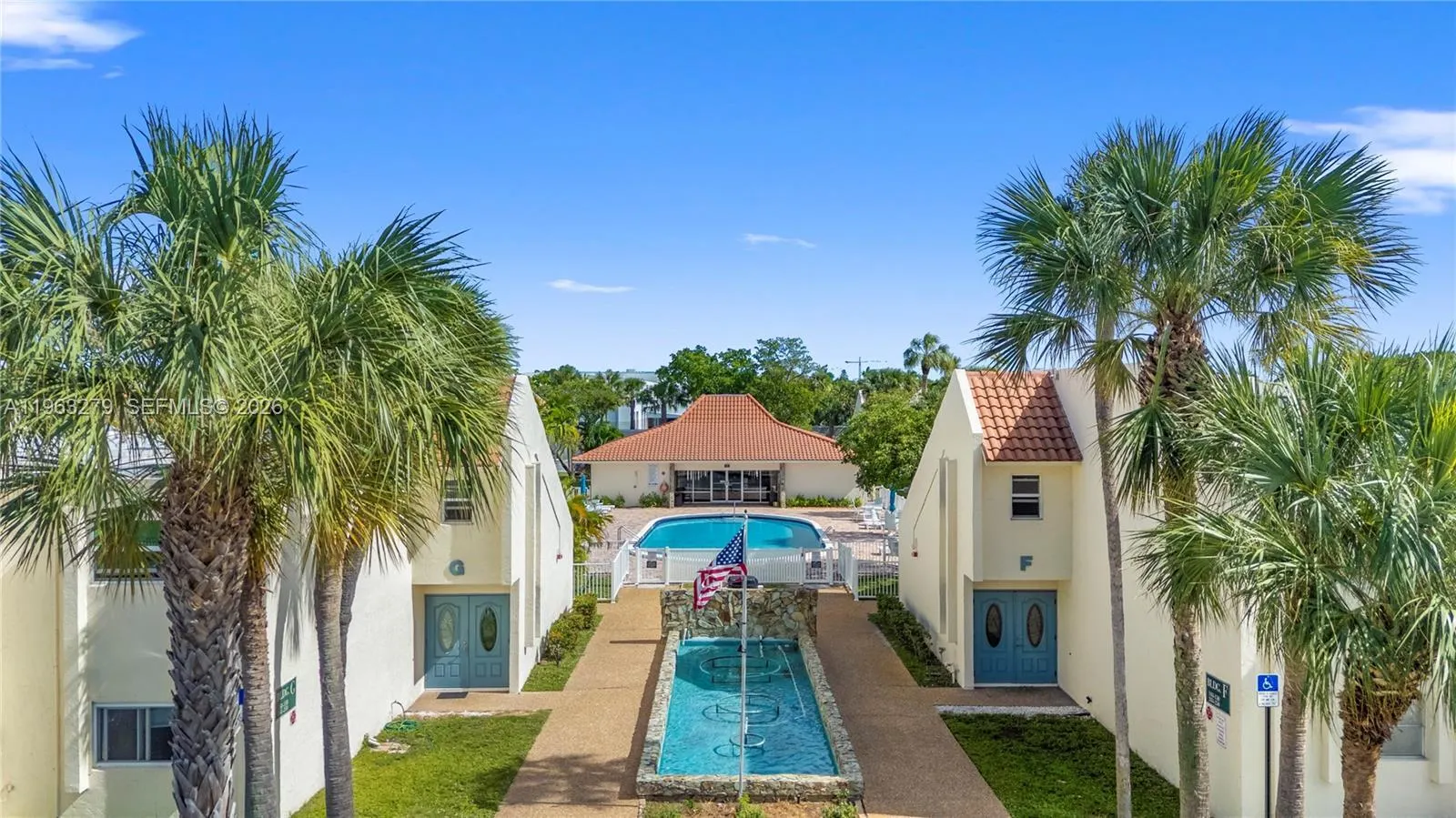 1428 SE 4TH Avenue #107