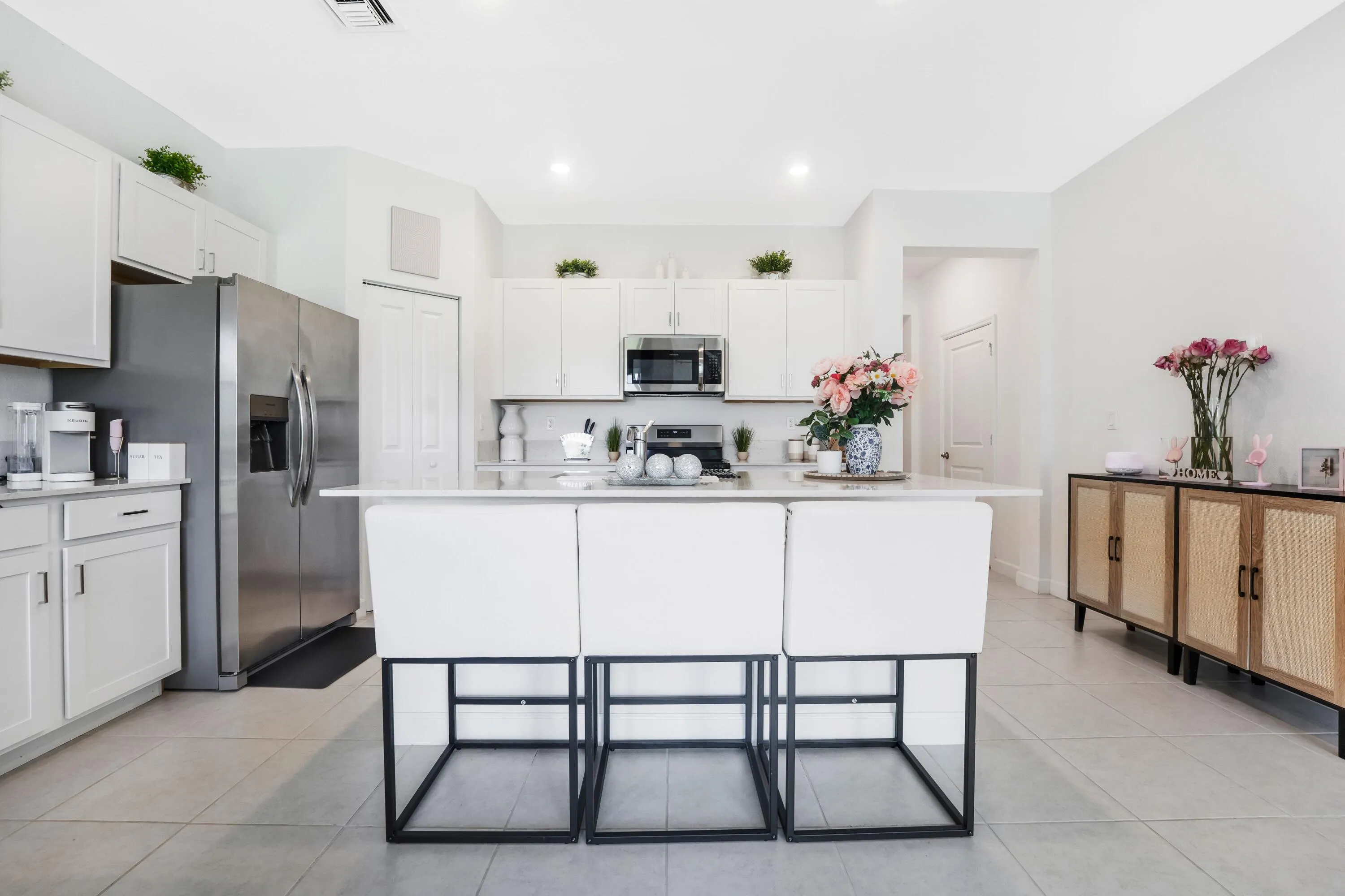 4178 LAGOON SHORE Drive