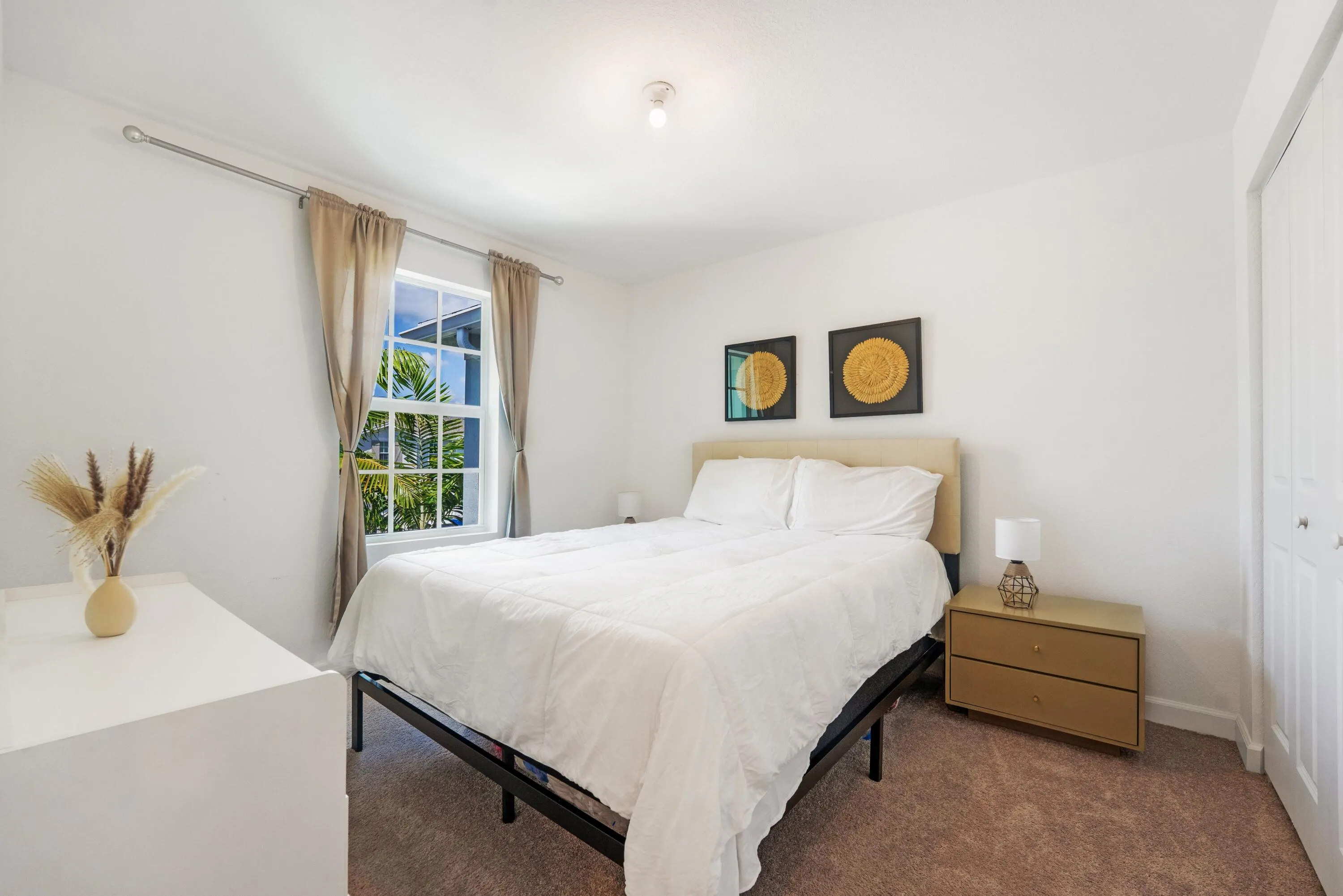 4178 LAGOON SHORE Drive