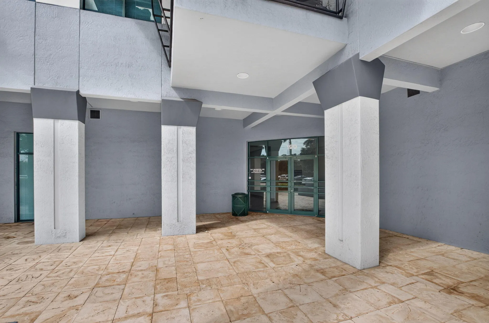 190 CONGRESS PARK Drive #202