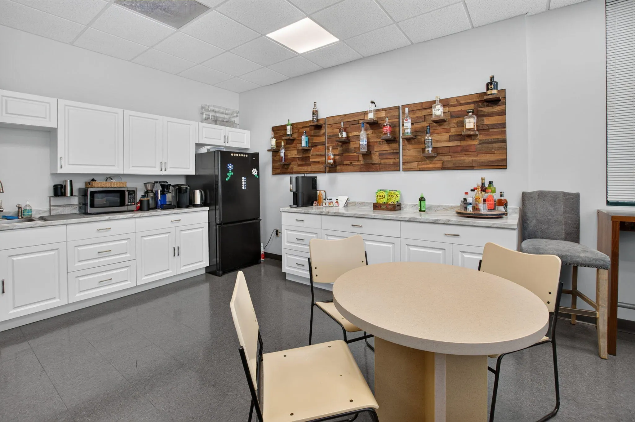 190 CONGRESS PARK Drive #202