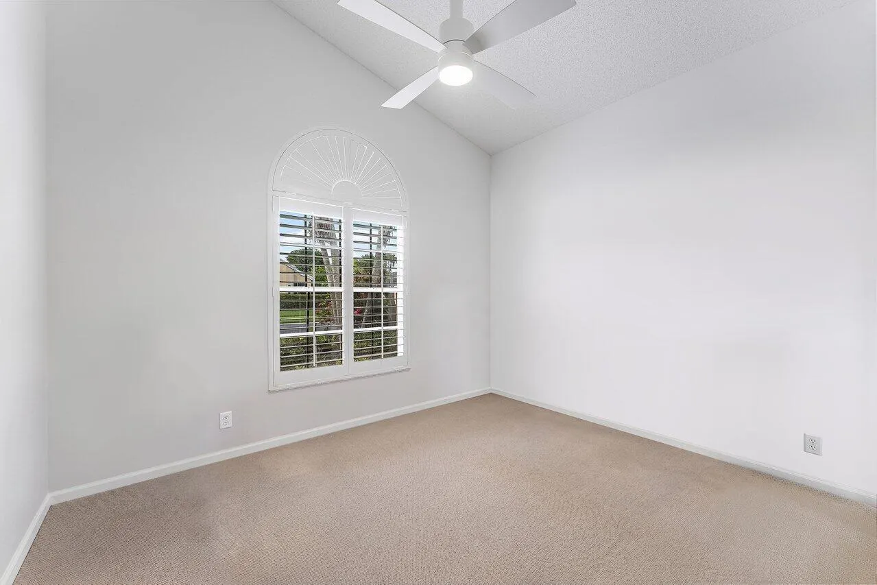 8288 Horseshoe Bay Road