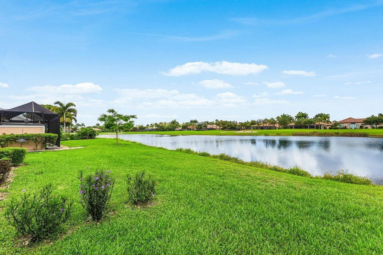 8288 Horseshoe Bay Road