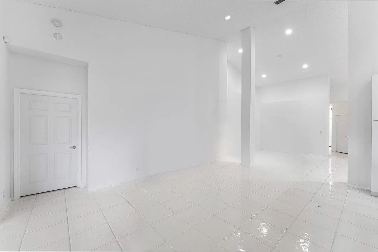 8288 Horseshoe Bay Road