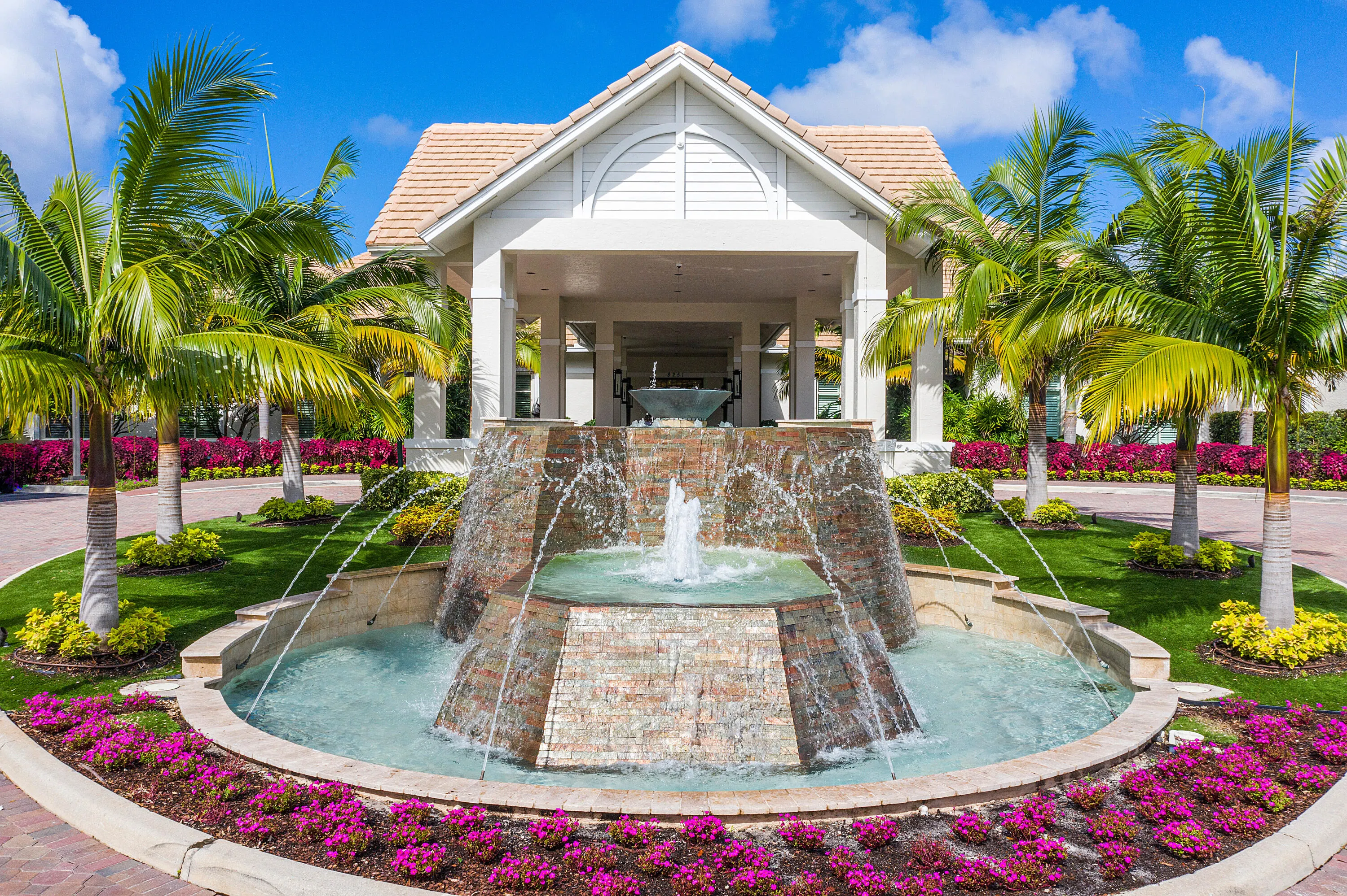 8288 Horseshoe Bay Road