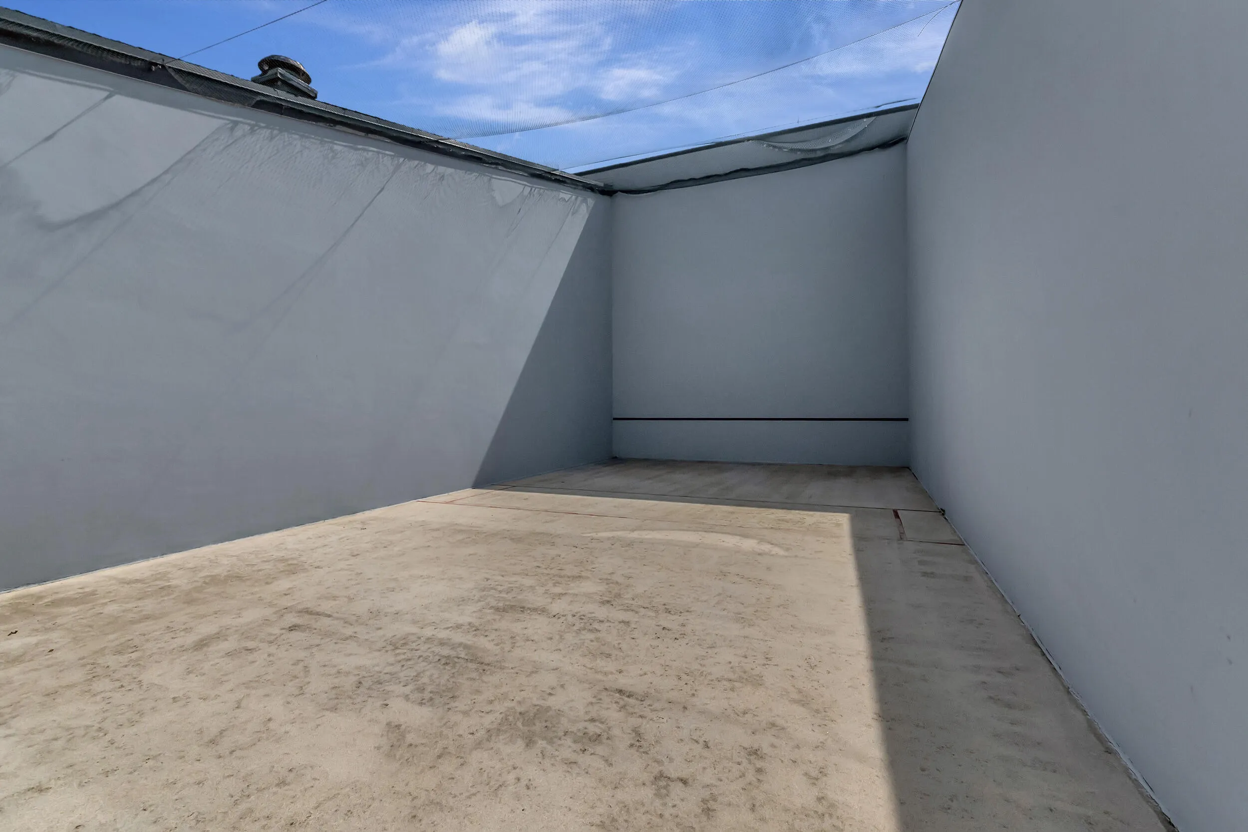 7286 HUNTINGTON Lane #402