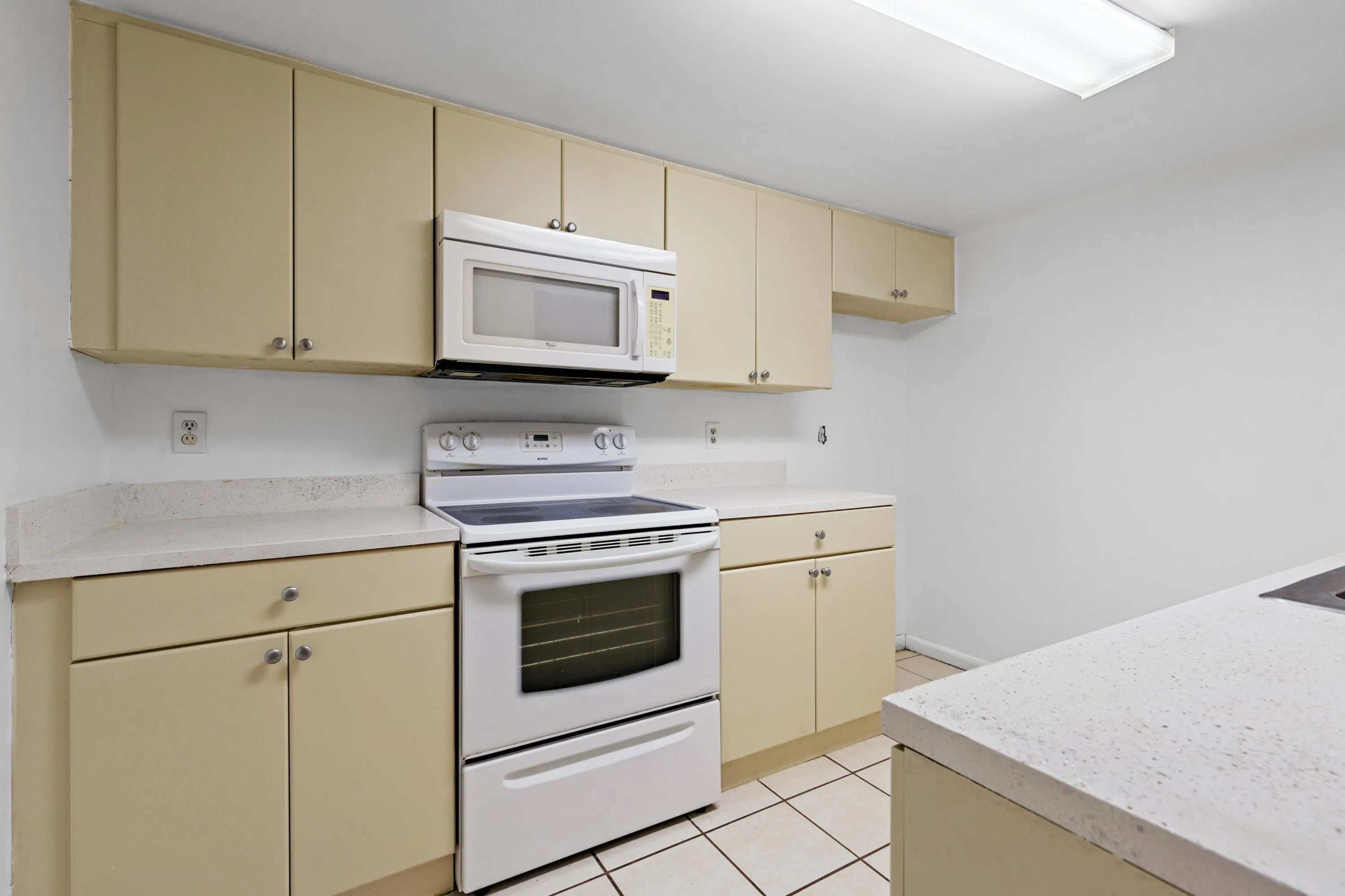 12658 KENWOOD Lane #D
