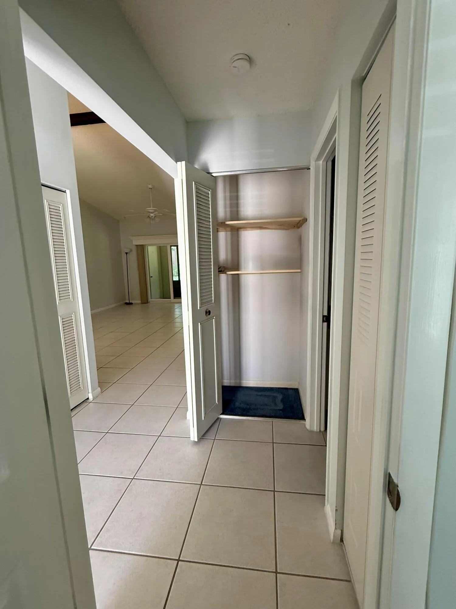 2054 SW Silver Pine Way #123-B