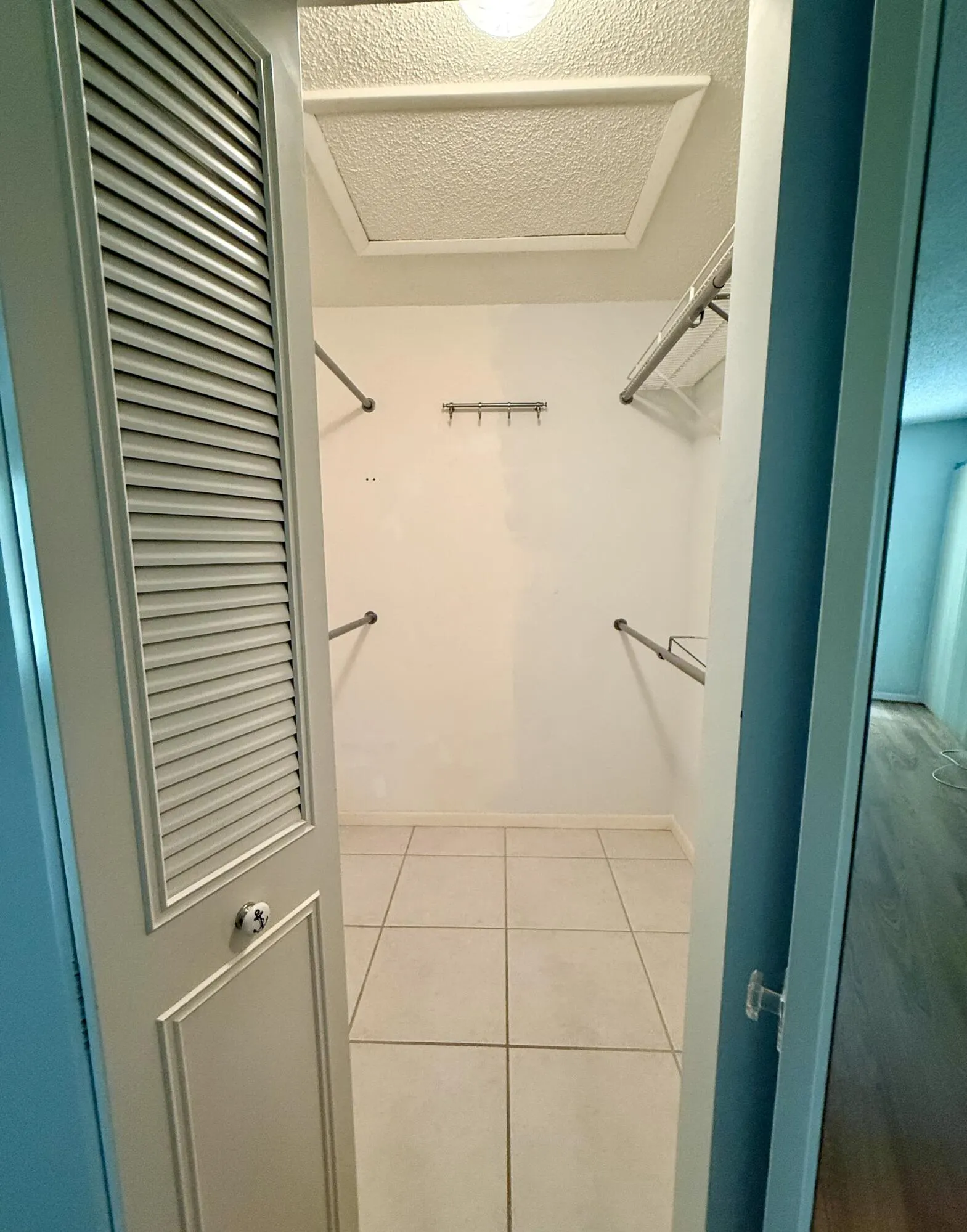 2054 SW Silver Pine Way #123-B